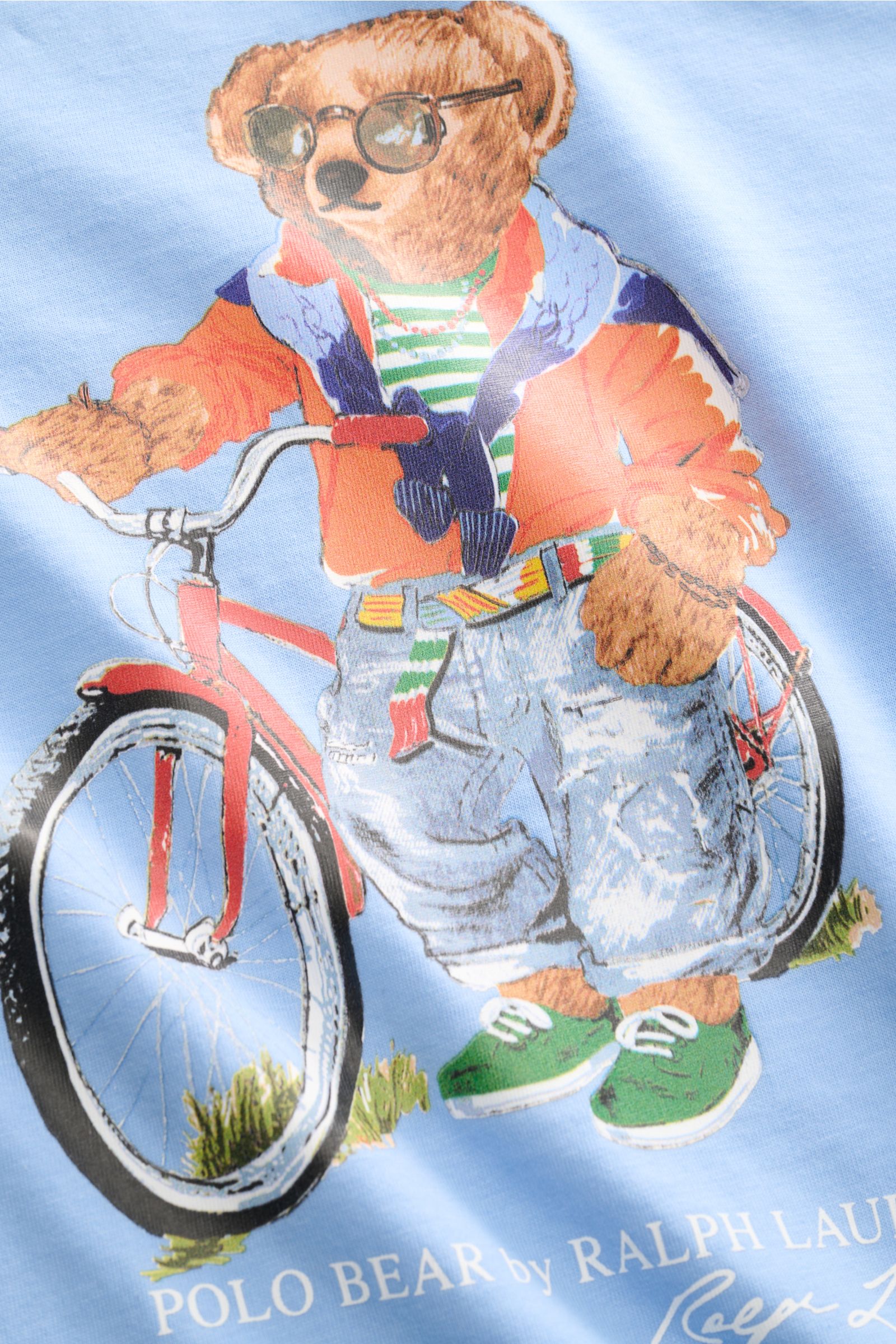 Polo Ralph Lauren Rundhals-T-Shirt hellblau mit großem Polo-Bär-Print, Frontdetail aus Jersey Baumwolle, weiche Qualität, Regular Fit.