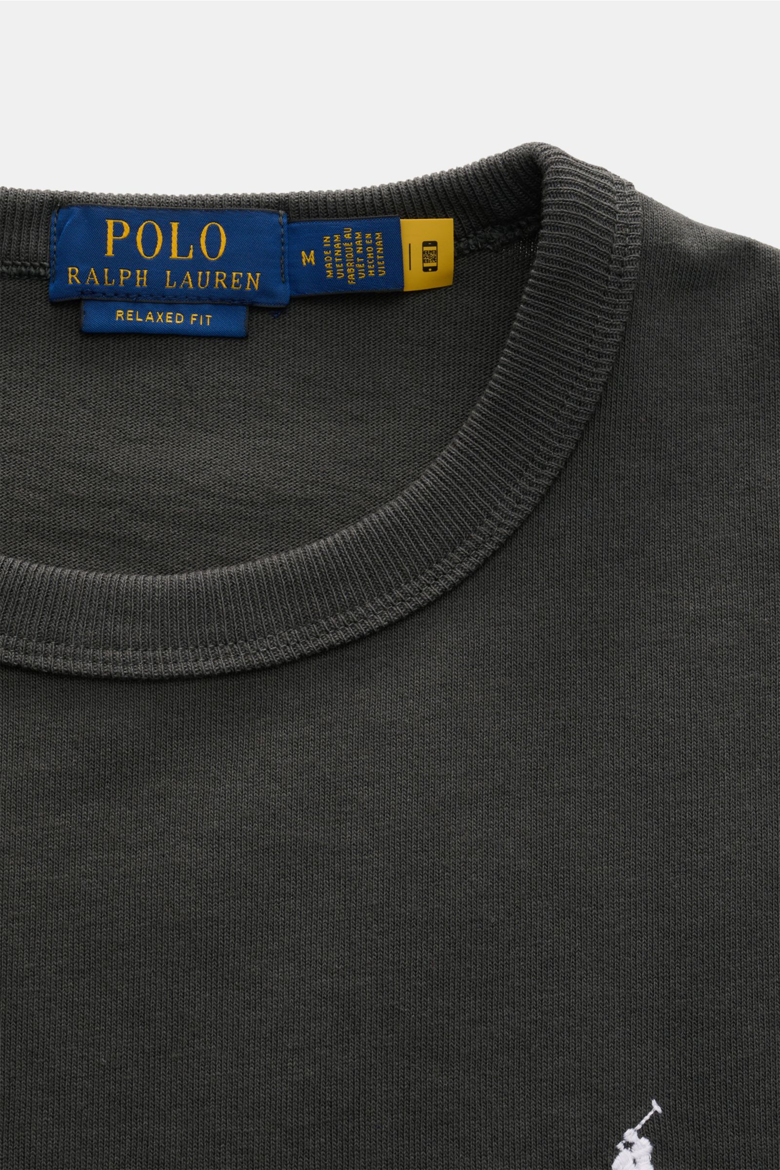Polo Ralph Lauren Rundhals-T-Shirt dunkelgrau, Detailaufnahme von oben, schwere Baumwolle, Regular Fit, Logo-Stitching Brust und Rückseite.