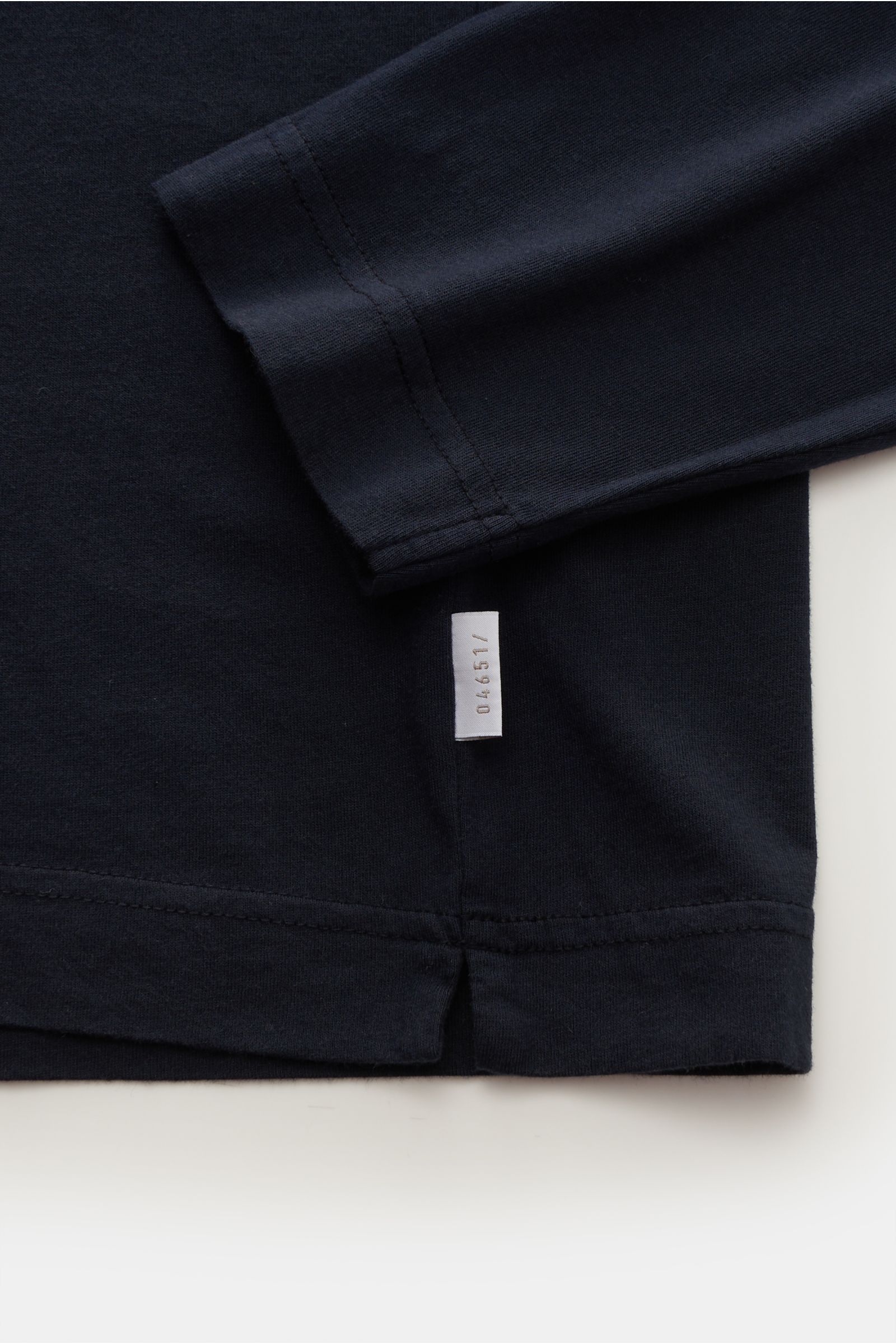 04651/ A trip in a bag Longsleeve navy