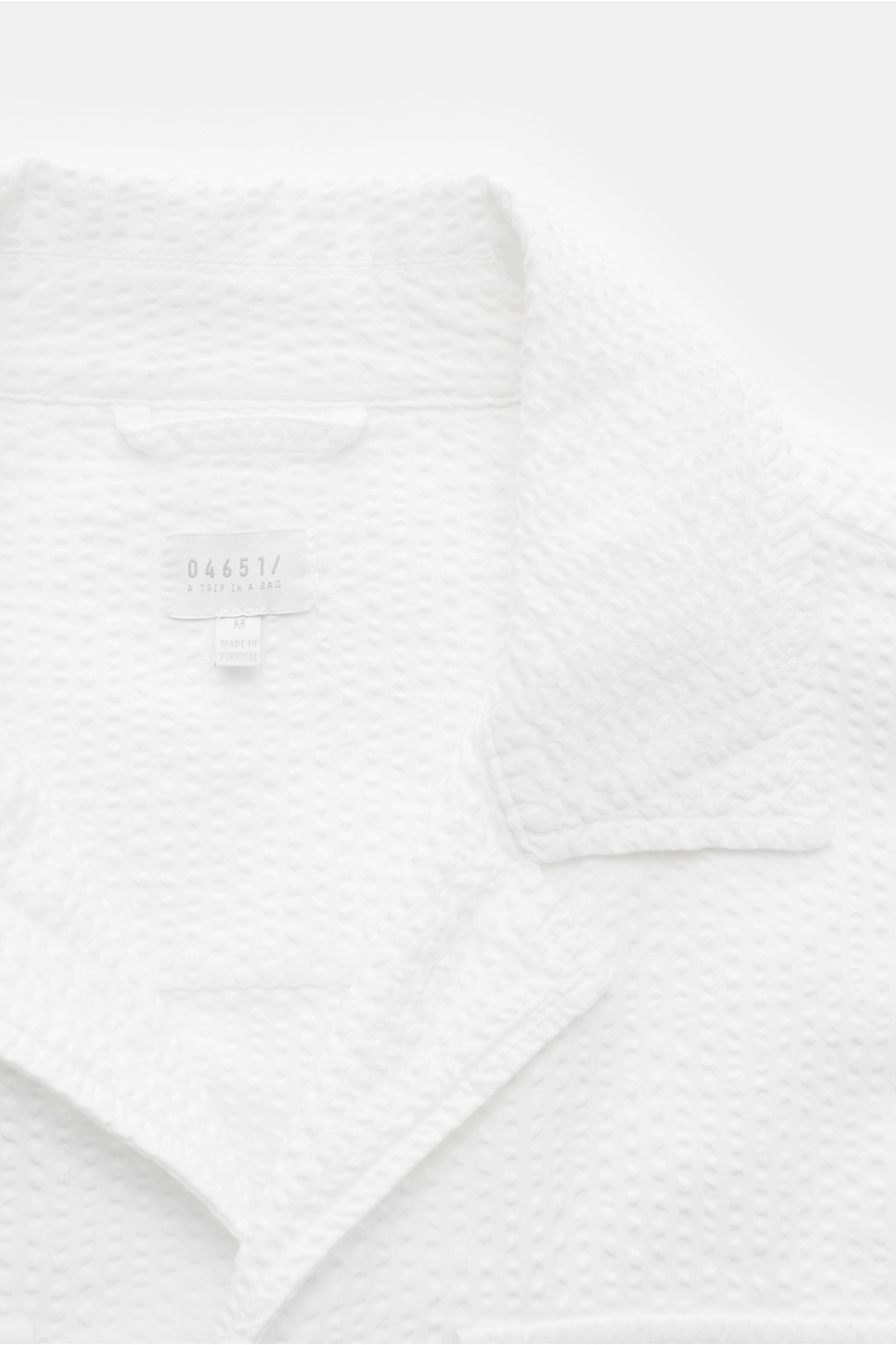 04651/ A trip in a bag Seersucker-Overshirt weiß