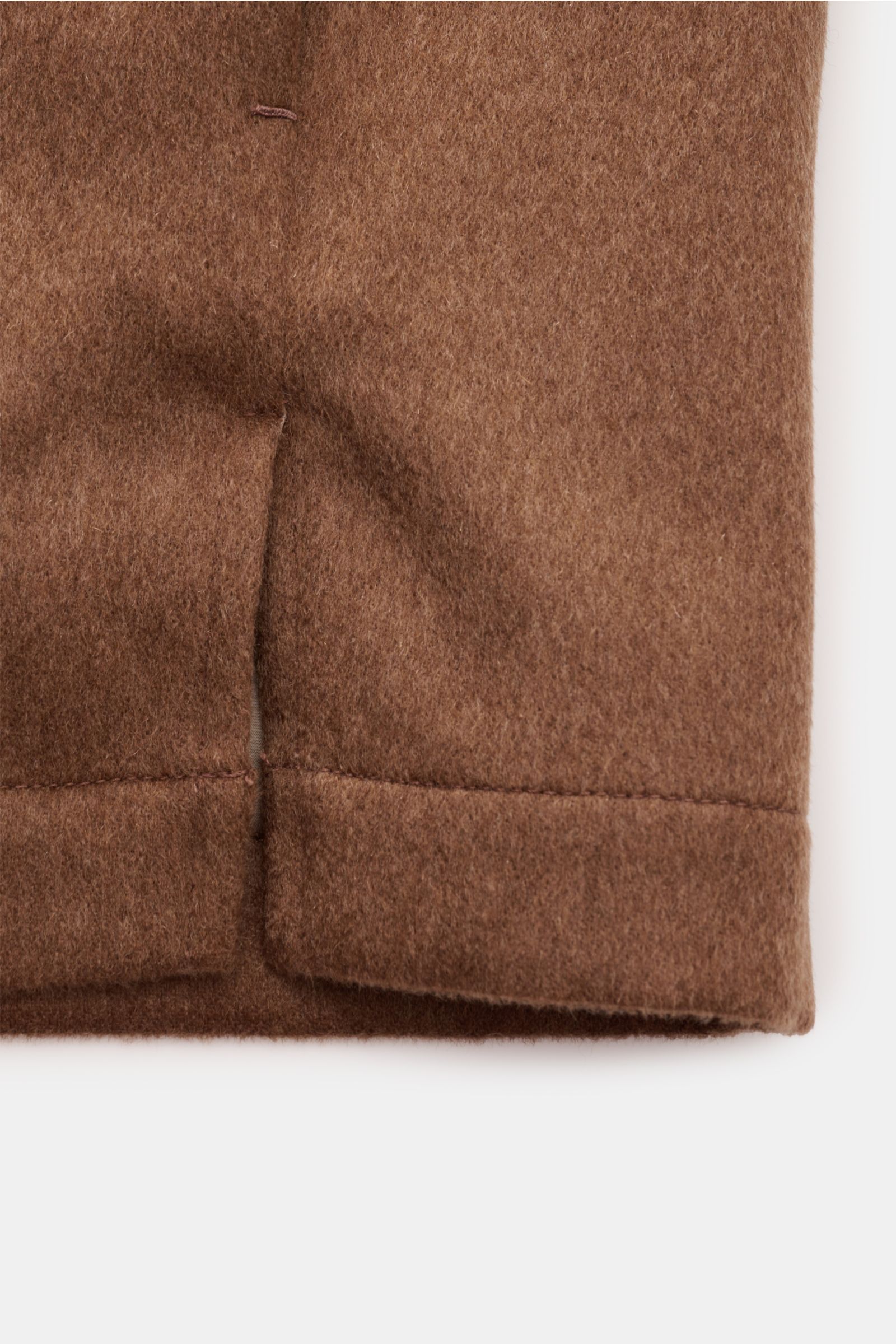 Agnona Cashmere flannel overshirt light brown shown from a close-up side perspective, highlighting the soft flannel fabric and cuff detail. Casual luxury in its finest form: This flannel overshirt in pure cashmere with lightweight padding by AGNONA is an 
