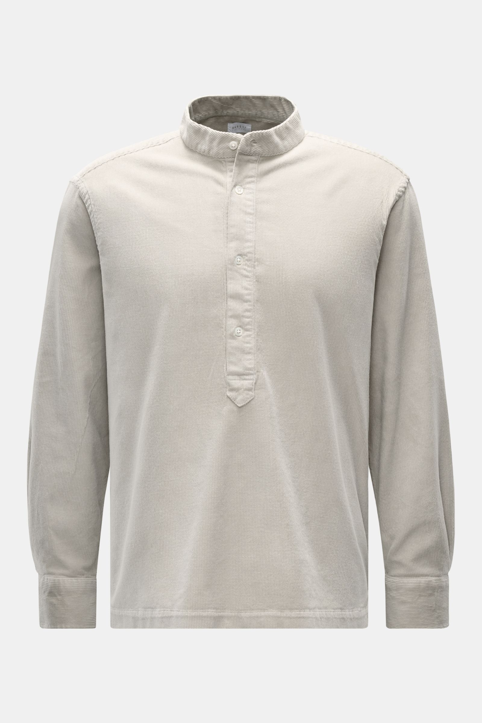 Vorderansicht des 04651/ A trip in a bag Popover-Cordhemd Grandad-Kragen beige, Regular Fit, Cord aus Baumwolle und Modal, mit klassischer Sportmanschette und geradem Saum.