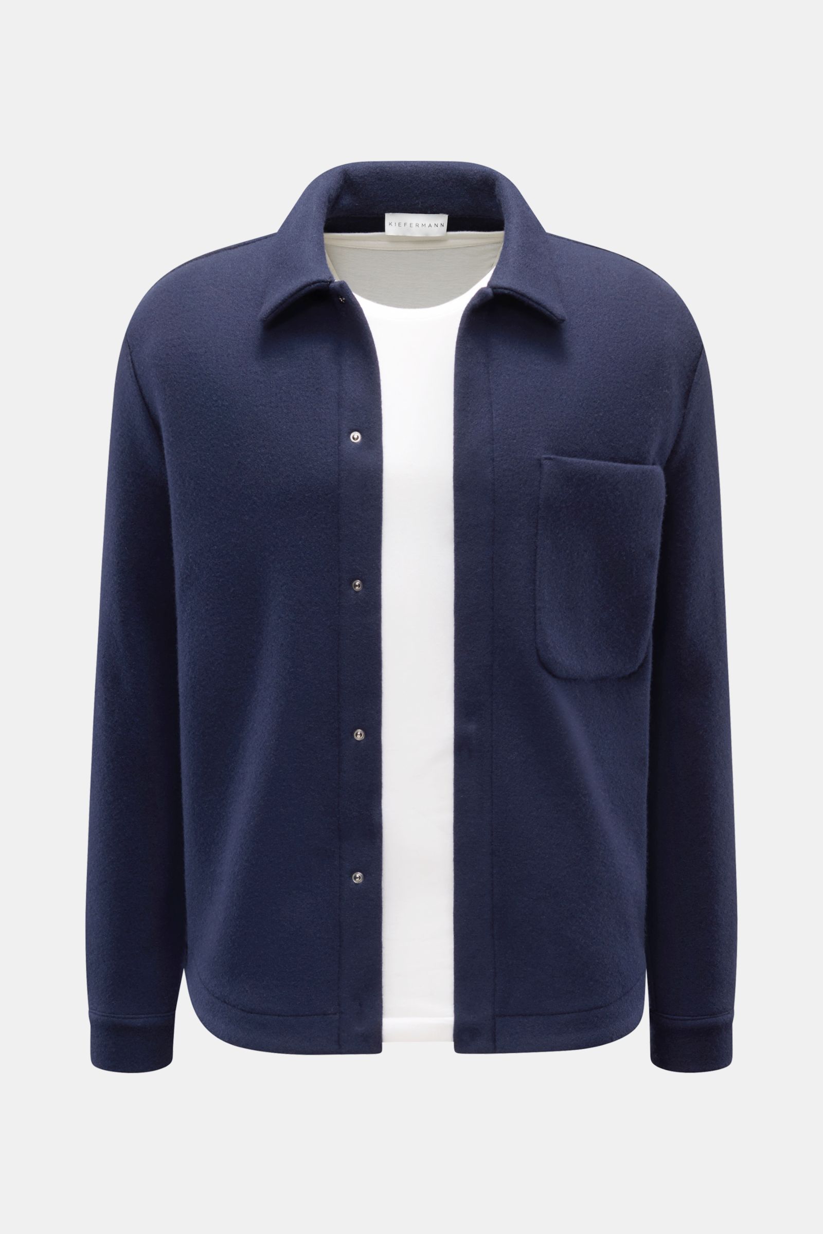 Kiefermann Overshirt 'Elijaz' navy, Frontalansicht, Jersey aus Wolle/Microfaser, weicher Griff, gewalkte Qualität, Slim Fit, Druckknopf-Leiste, Umlegekragen, Brusttasche, Manschetten.