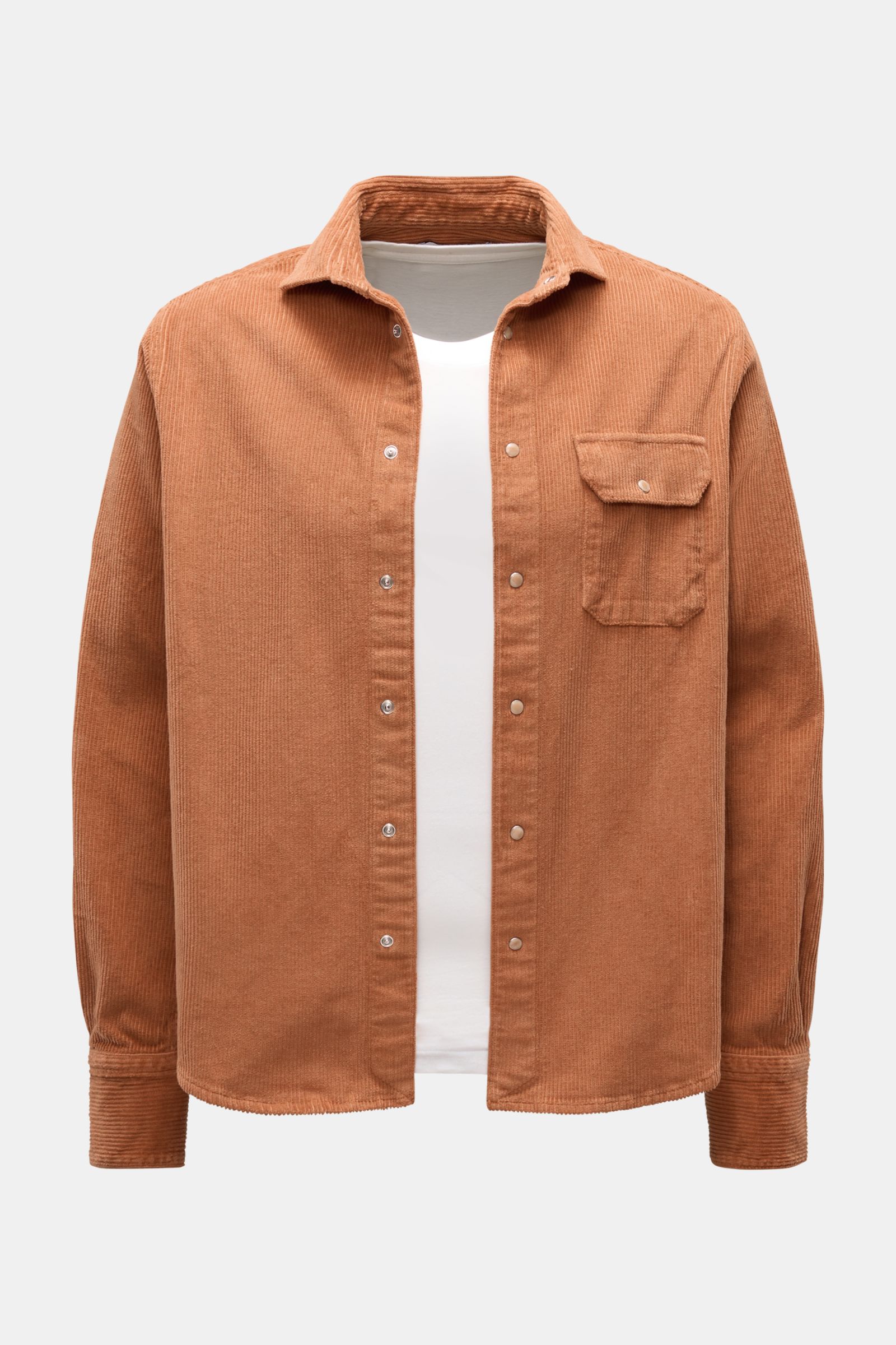 Ace Denim Cord-Overshirt hellbraun aus Baumwoll-Cord, Regular Fit, mit Umlegekragen, Druckknopfleiste und Brusttasche, frontal fotografiert.