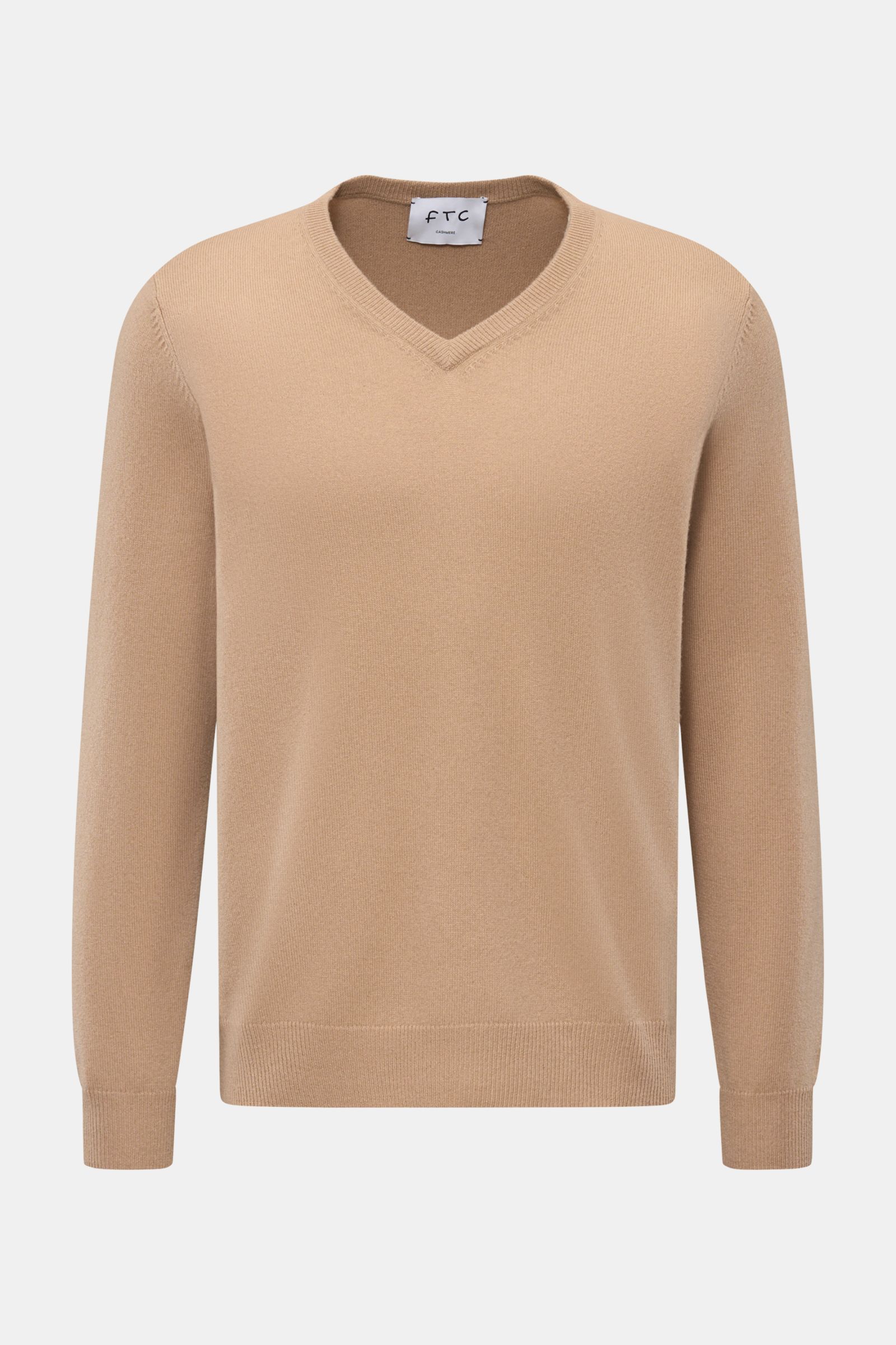 FTC Cashmere V-Neck Pullover beige, Slim Fit, nachhaltiger Fair-Trade-Cashmere, weicher Griff, feines Strickbild, V-Ausschnitt, Rippbündchen, Frontansicht