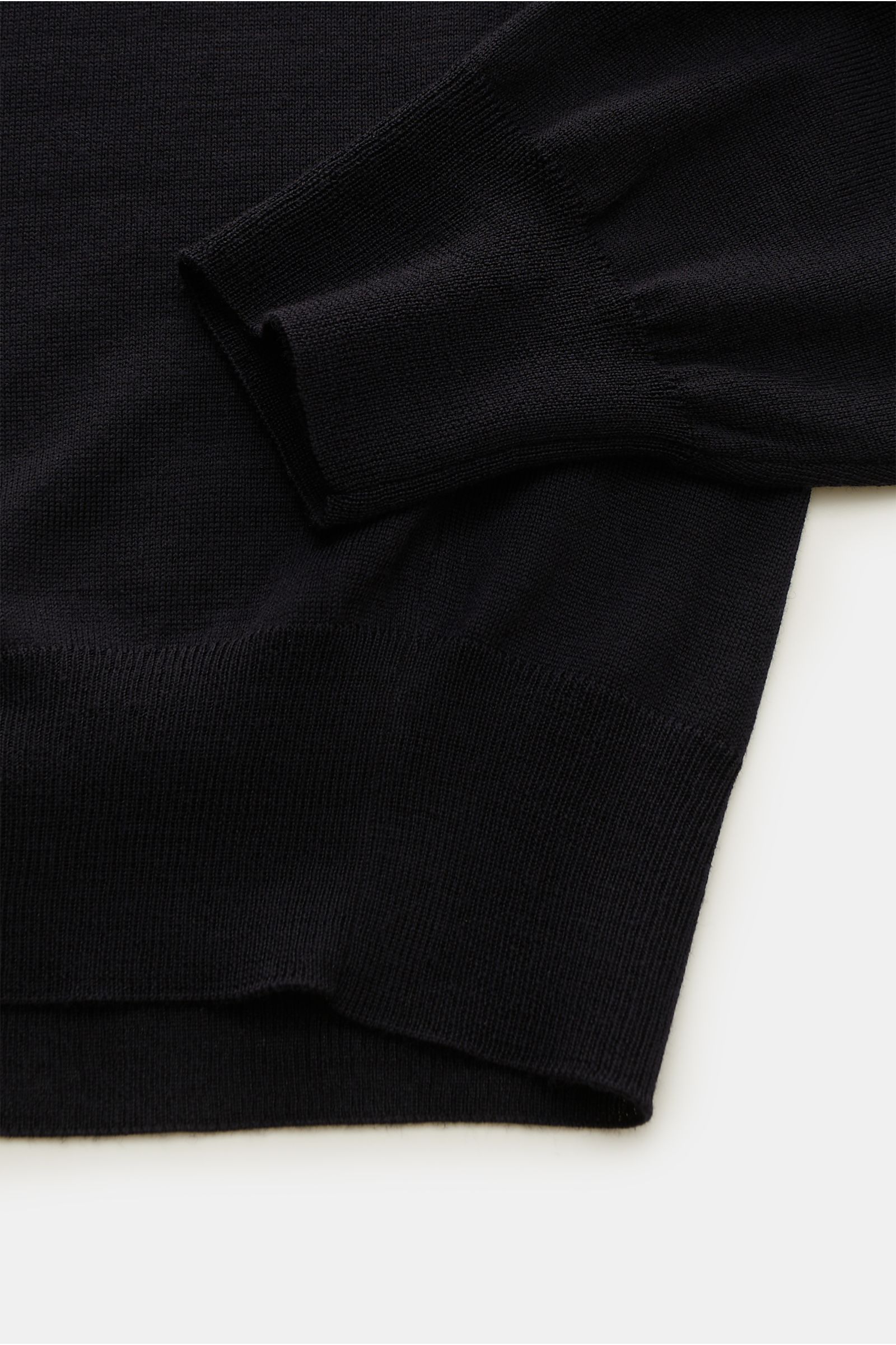 Filippo de Laurentiis Merino fine knit V-neck jumper dark navy