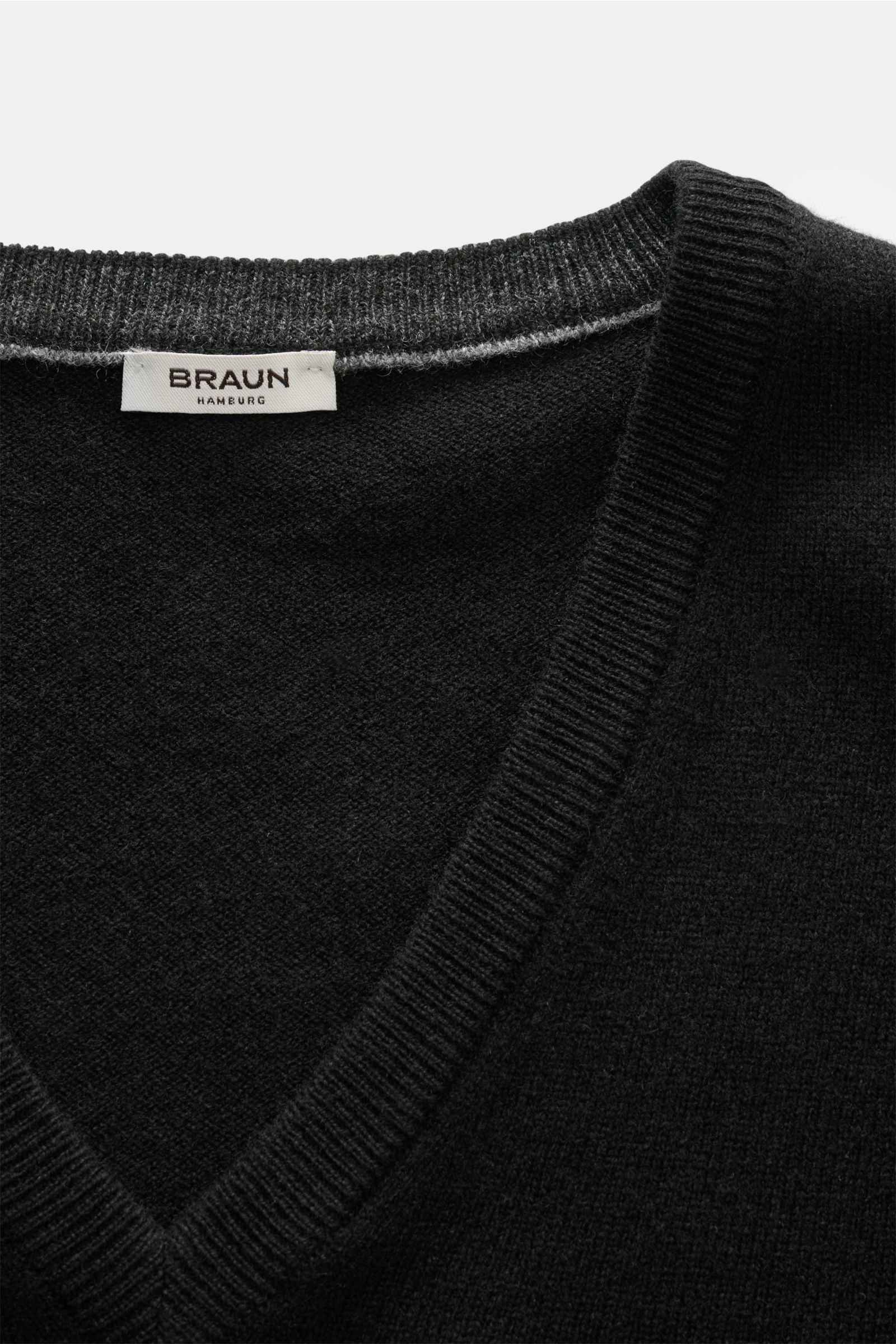 BRAUN Hamburg V-Neck Pullover schwarz