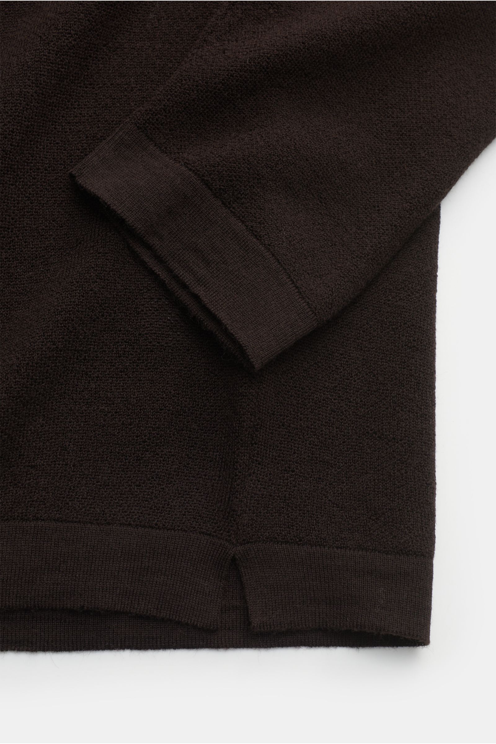 04651/ A trip in a bag Merino turtleneck jumper 'Oyster' dark brown