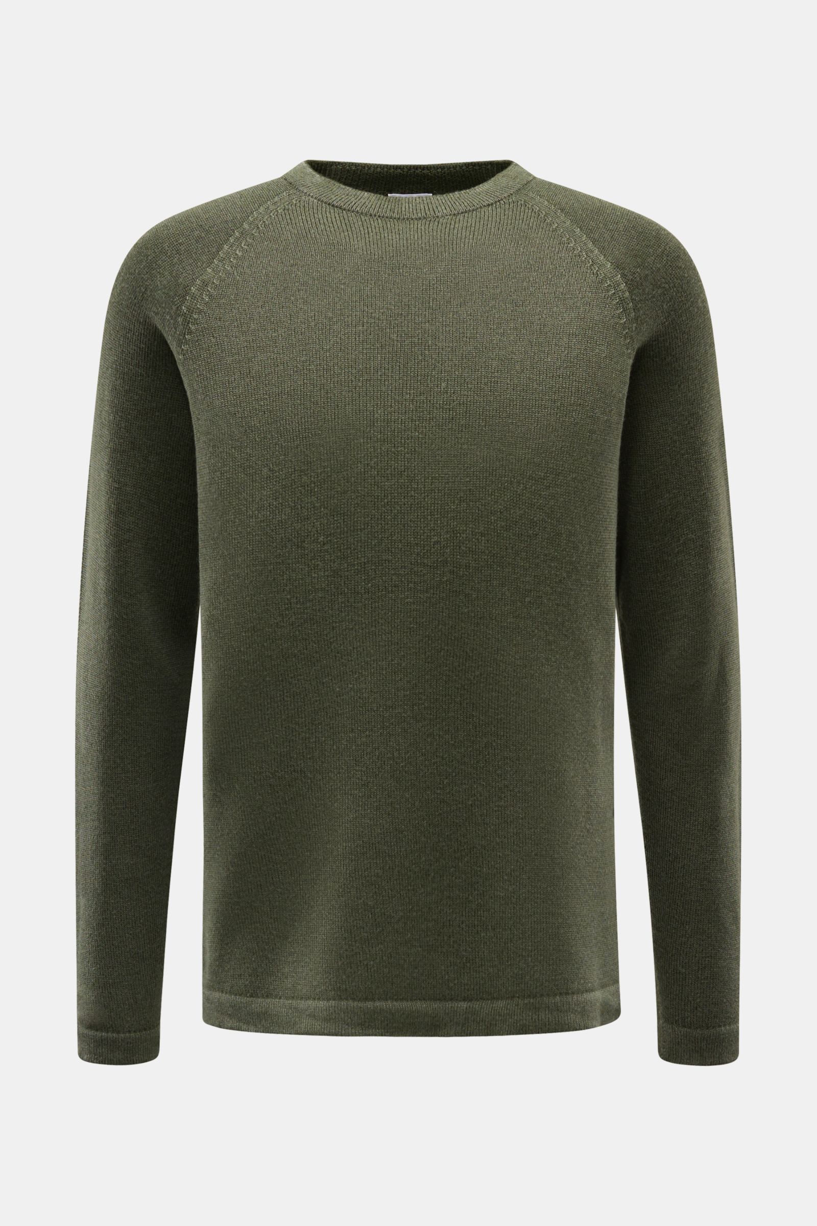 Front view of 04651/ A trip in a bag Reversible crew neck jumper 'Foggy Crew' dark green, made of pure virgin wool with a smooth touch and medium-fine knit.

Description: This reversible jumper 'Foggy Crew' made of pure virgin wool by 04651/ A TRIP IN 