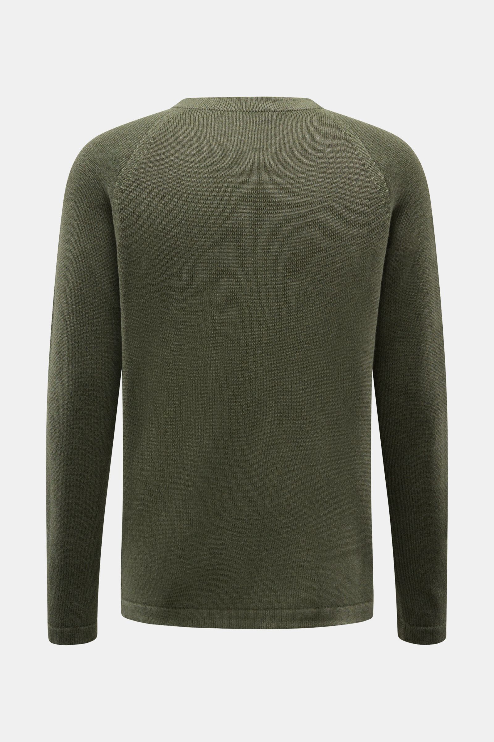 Rear view of 04651/ A trip in a bag Reversible crew neck jumper 'Foggy Crew' dark green in pure virgin wool with slim fit and ribbed bands.

This reversible jumper 'Foggy Crew' made of pure virgin wool by 04651/ A TRIP IN A BAG gets its fuzzy look from
