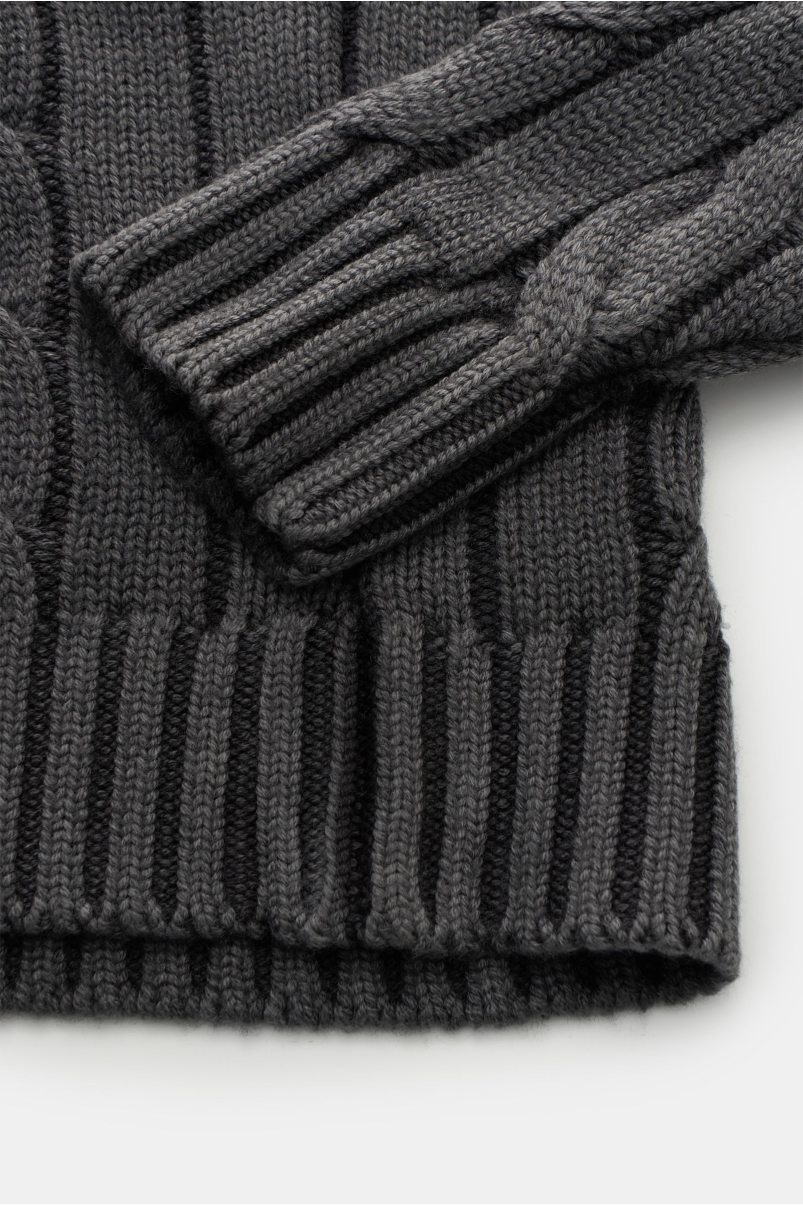 04651/ A trip in a bag Merino Rundhalspullover 'Foggy Cable' dunkelgrau