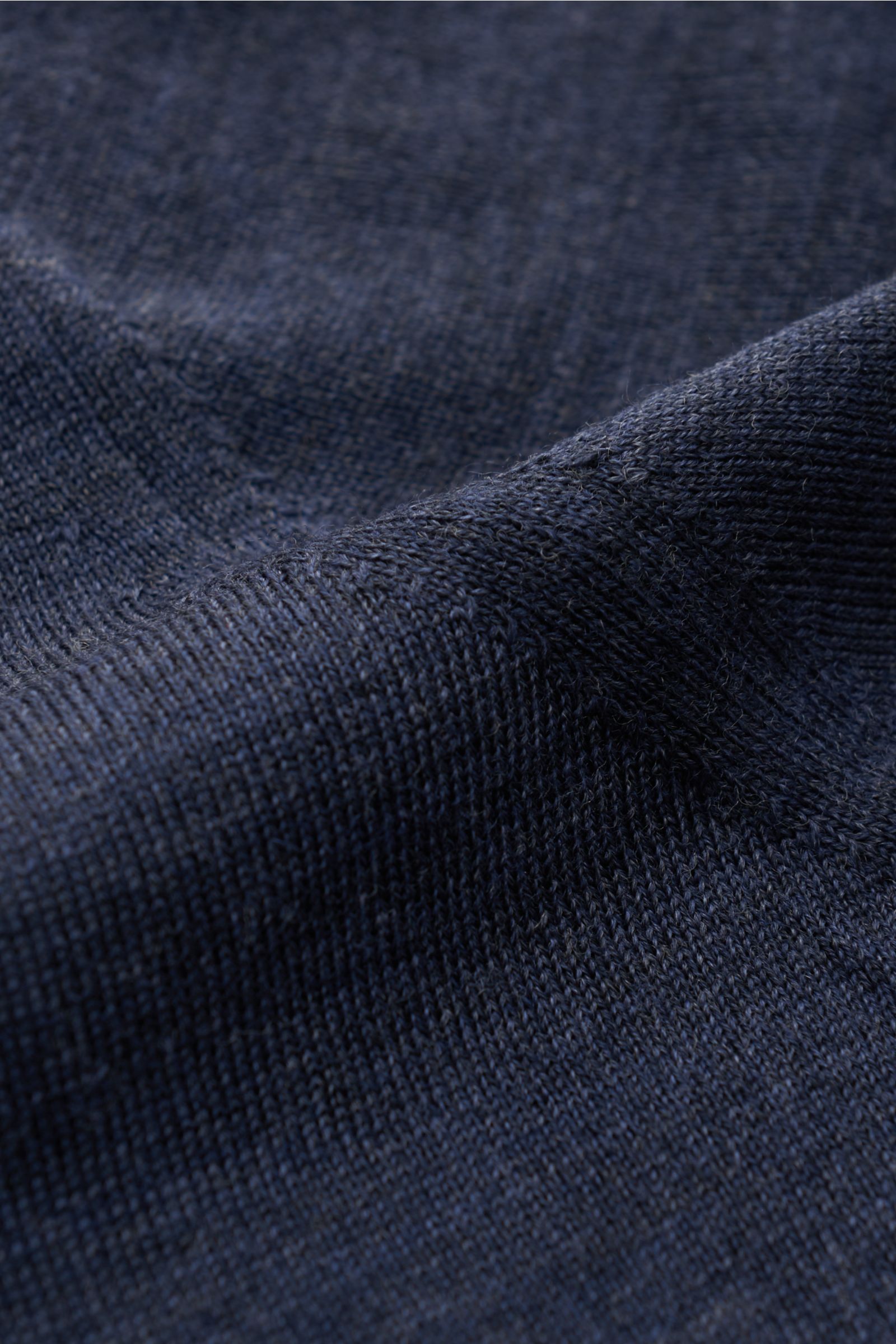 04651/ A trip in a bag Merino Feinstrick-Rundhalspullover graublau