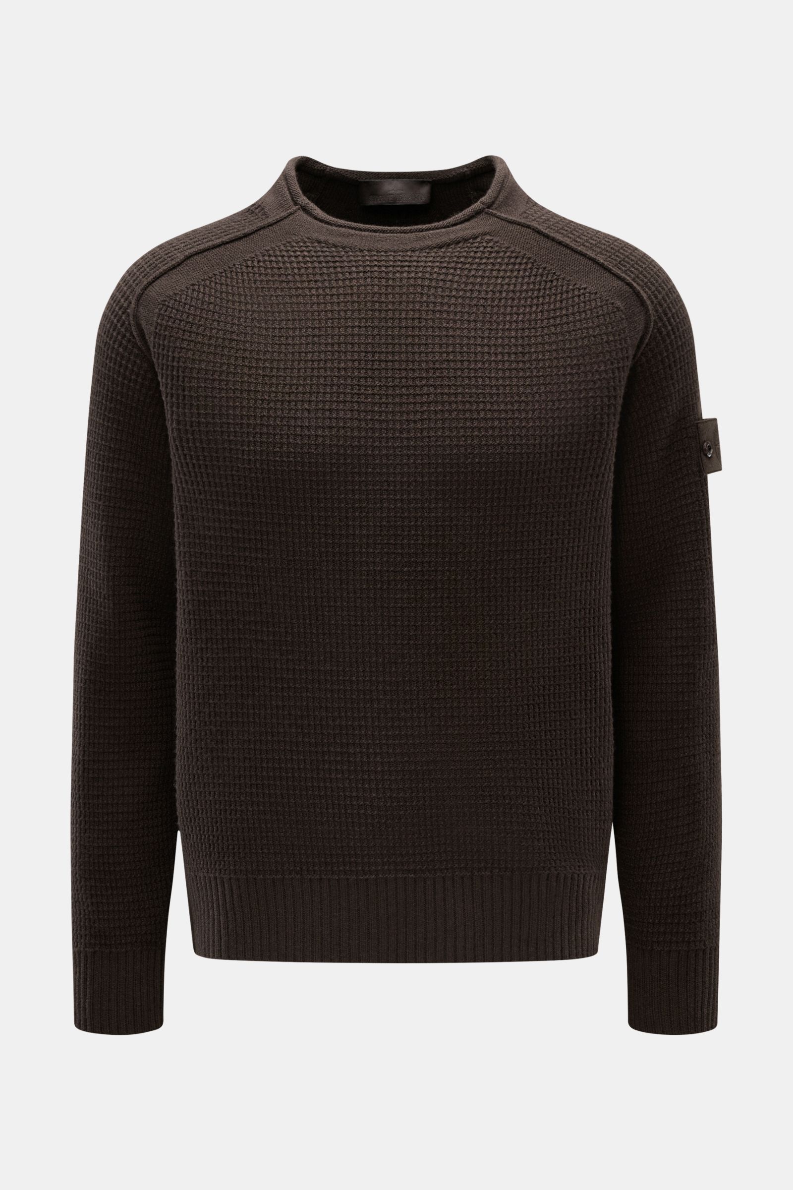 Stone Island Crew neck jumper 'Ghost' dark brown shown from the front, featuring textured knit, oversized fit, raglan sleeves, ribbed bands, and compass badge. 

A versatile winter essential: This crew neck jumper from the 'Ghost' capsule collection by ST