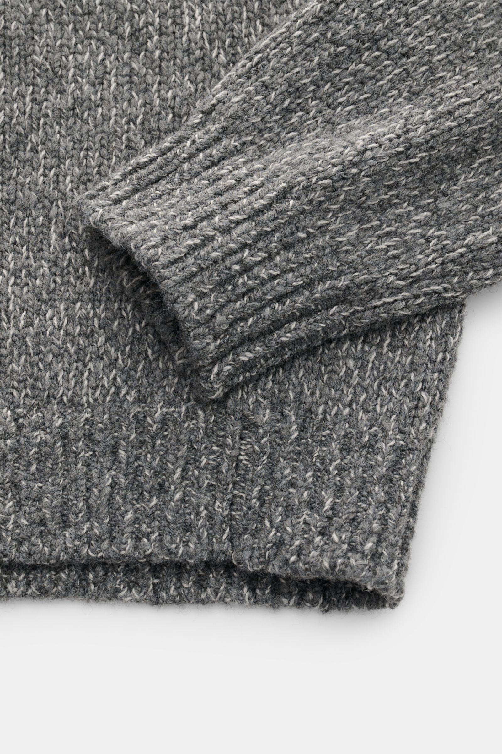 Stone Island Rundhalspullover 'Fancy Yarn' altrosa meliert, Detailansicht Ärmel und Saum, Wollmix, Slim Fit, Kompass-Badge am Oberarm.