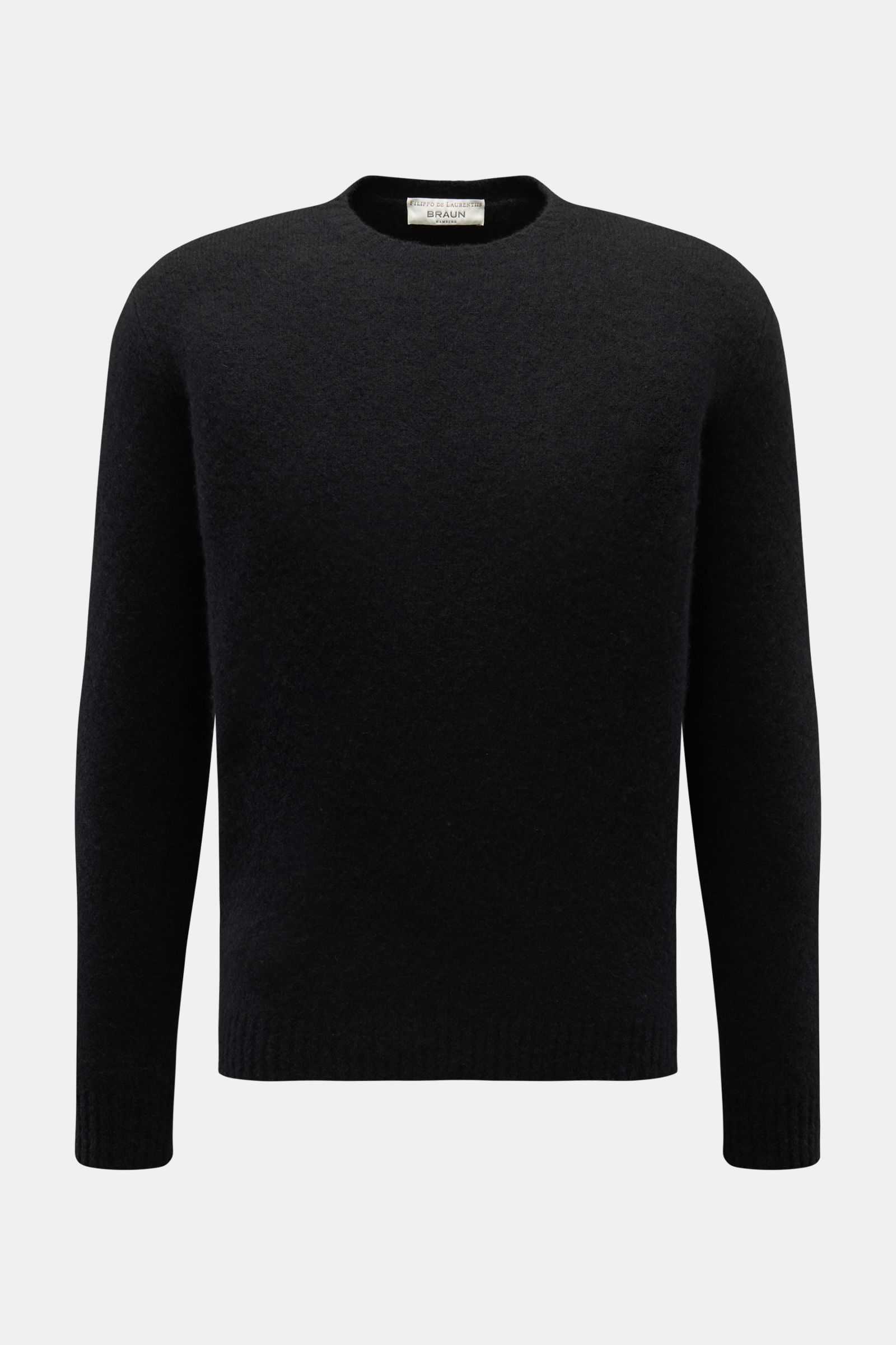 Front view of a Filippo de Laurentiis Rundhalspullover schwarz, a slim fit black crew neck sweater with a mix of cashmere, silk, and high-quality microfiber, featuring a very soft, voluminous feel, medium-fine knit texture, and flexible ribbed cuffs.