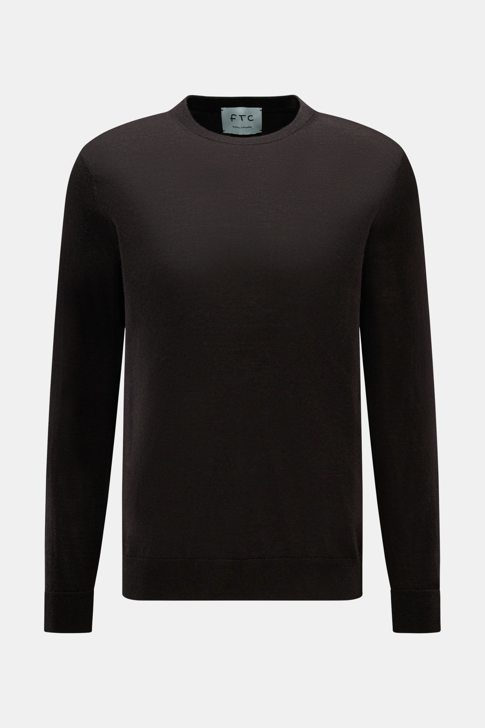 FTC Feinstrick-Rundhalspullover dunkelbraun, frontal mit Rundhalsausschnitt, Slim Fit, weicher Griff, feines Strickbild, Rippbündchen, Cashmere-Lyocell, OEKO-TEX®