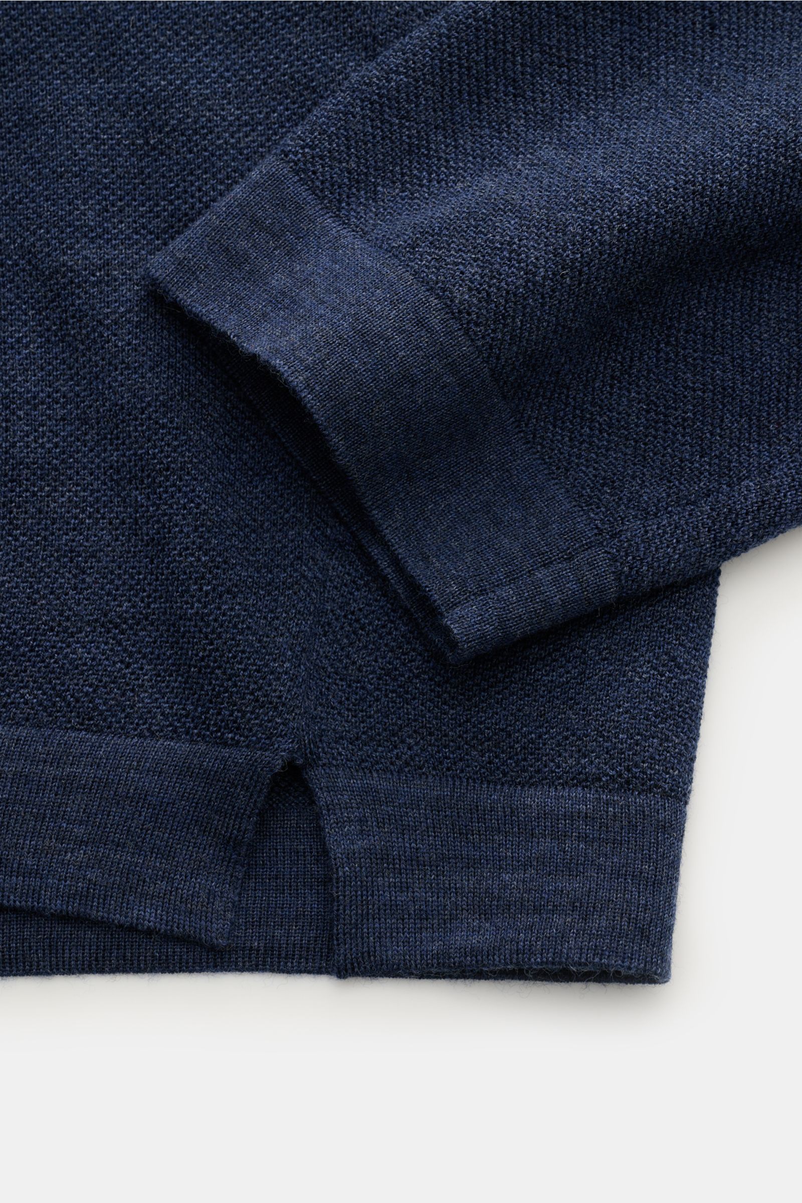 04651/ A trip in a bag Feinstrick-Rundhalspullover dunkelblau meliert