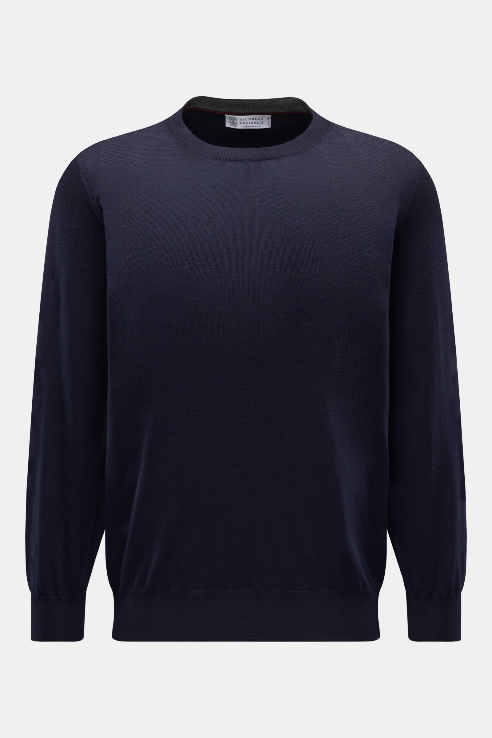 Brunello Cucinelli Rundhalspullover navy shown from the front, a timeless wool and cashmere knit sweater with slim contrast edges and flexible ribbed cuffs. Dieser zeitlose, vielseitige Pullover von BRUNELLO CUCINELLI aus feinstem Strick aus Wolle und 