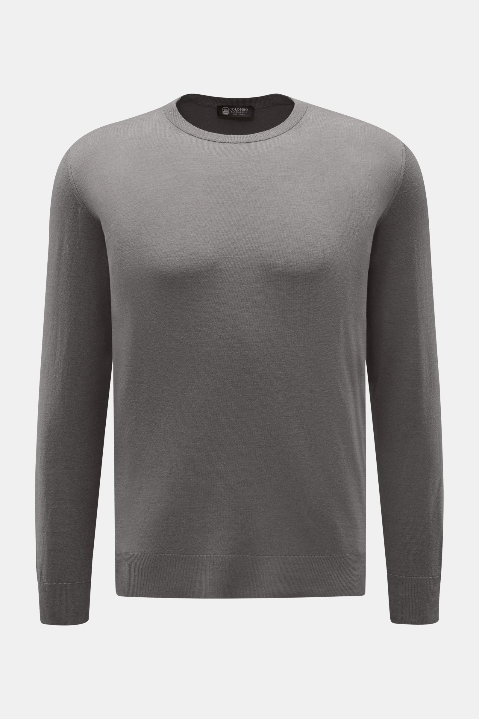 Front view of Colombo Crew neck jumper dark grey, a fine knit crew neck jumper made from exclusive Kid Wool with a very soft feel, pure wool, regular fit, and comfortable ribbed bands.

Subtle luxury: Made from exclusive 'Kid Wool', this elegant fine k