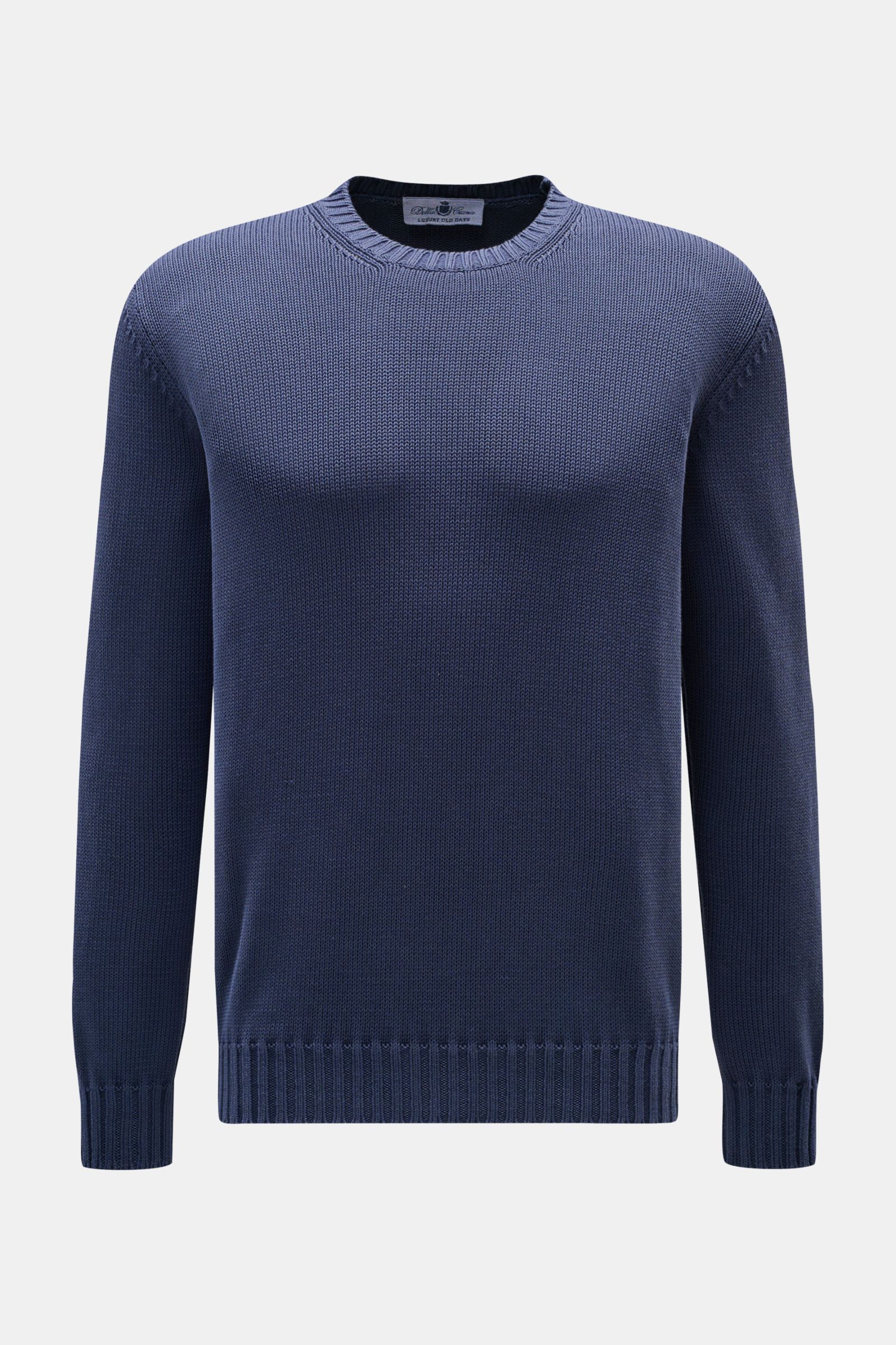 Front view of Della Ciana Crew neck jumper dark blue, elegant Italian cotton jumper with slim fit and ribbed bands.

This elegant Italian cotton jumper by DELLA CIANA will enhance your spring wardrobe with its classic fit and can be styled in a variety