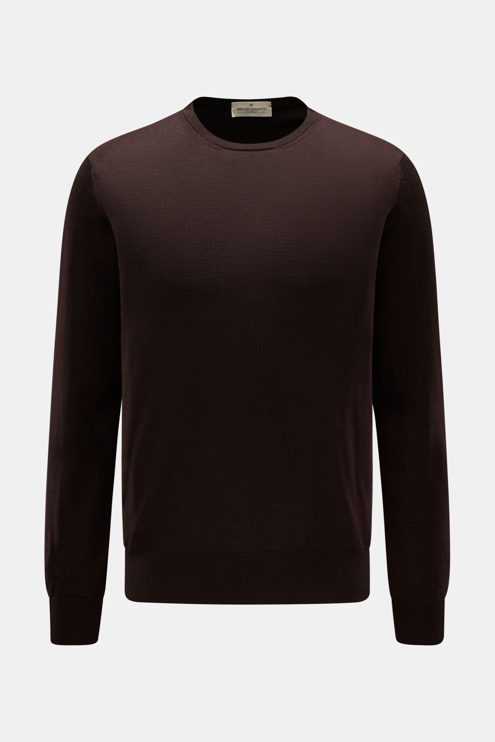 Frontale Ansicht des dunkelbraunen Bruno Manetti Feinstrick-Rundhalspullovers aus Cashmere-Seide-Mix mit Regular Fit, Rundhalsausschnitt und weichen Rippbündchen.