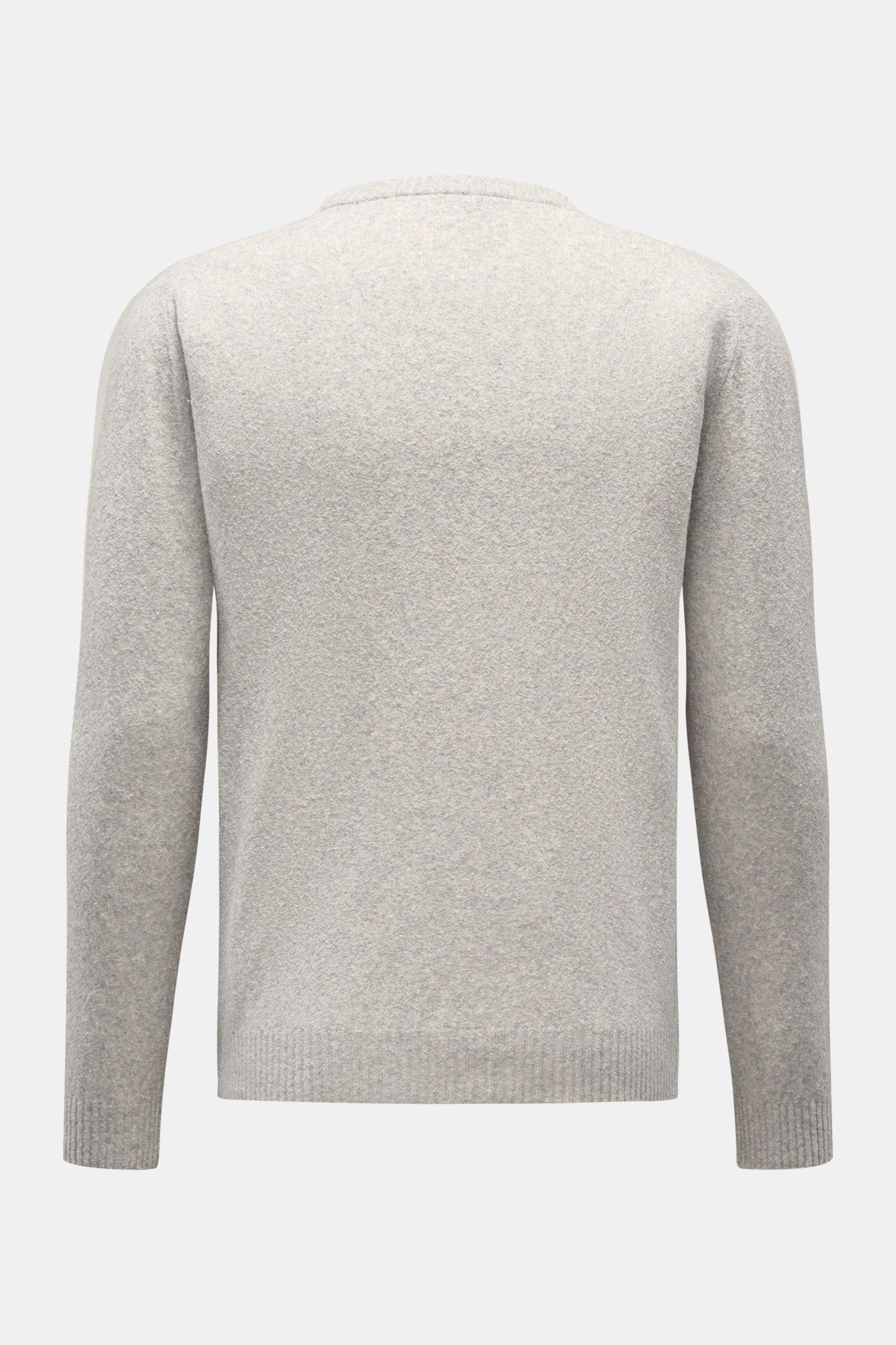 Rückansicht des 04651/ A trip in a bag Rundhalspullover 'Knit Terry Crew' hellgrau mit markanter Frottee-Optik, Slim Fit, Rundhalsausschnitt und flexiblen Rippbündchen aus Baumwolle und Microfaser.