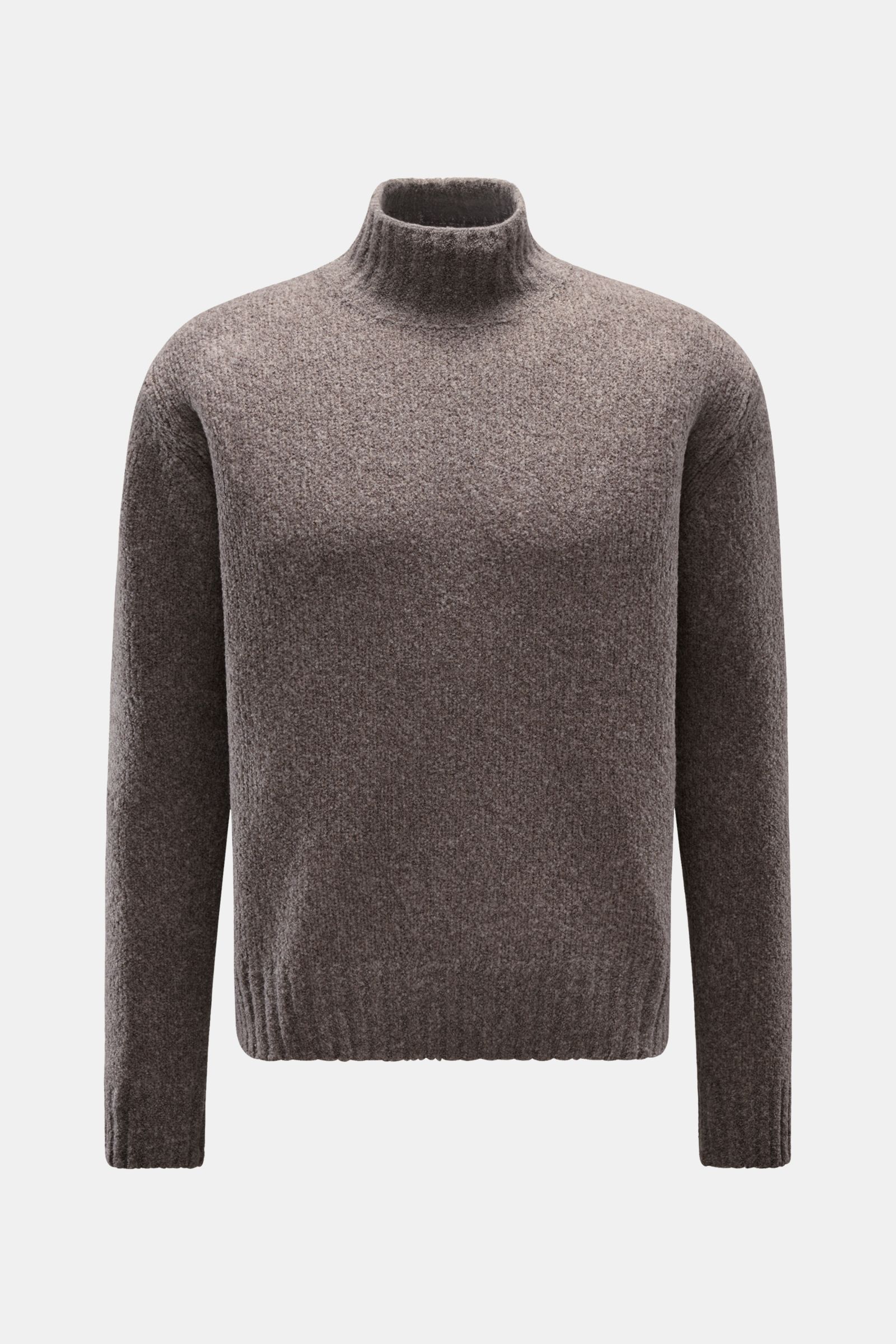 Front view of 04651/ A trip in a bag Mock Neck Pullover 'Grainy' taupe, made of warm wool-mix bouclé knit, featuring a soft feel, regular fit, high ribbed mock neck, and wide ribbed cuffs. Für moderne Looks: Der Pullover 'Grainy' von 04651/ A TRIP IN A