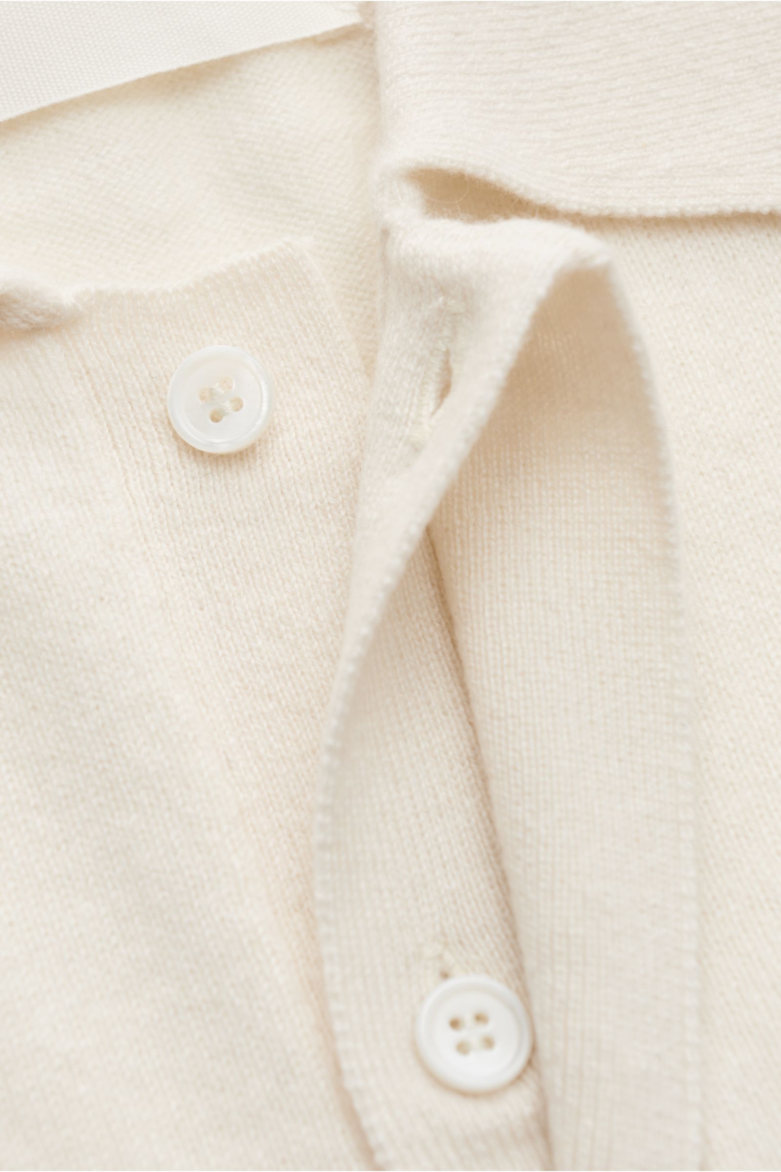 LISA YANG cashmere knit polo 'Emil' cream | BRAUN Hamburg