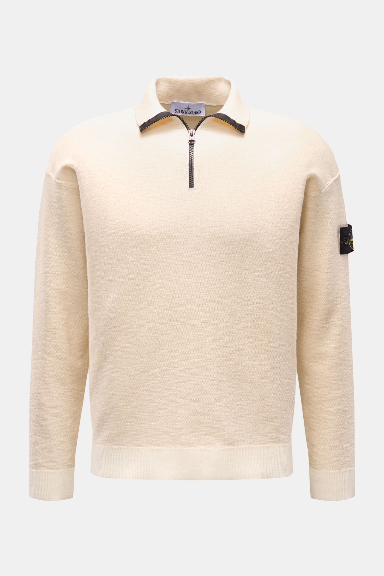 Stone Island Half-zip jumper cream shown from the front, knit with a twist: sporty half-zip jumper in modern purl stitch.  
Knit with a twist: The sporty half-zip jumper by STONE ISLAND in a modern purl stitch is an ideal leisure companion and offers v