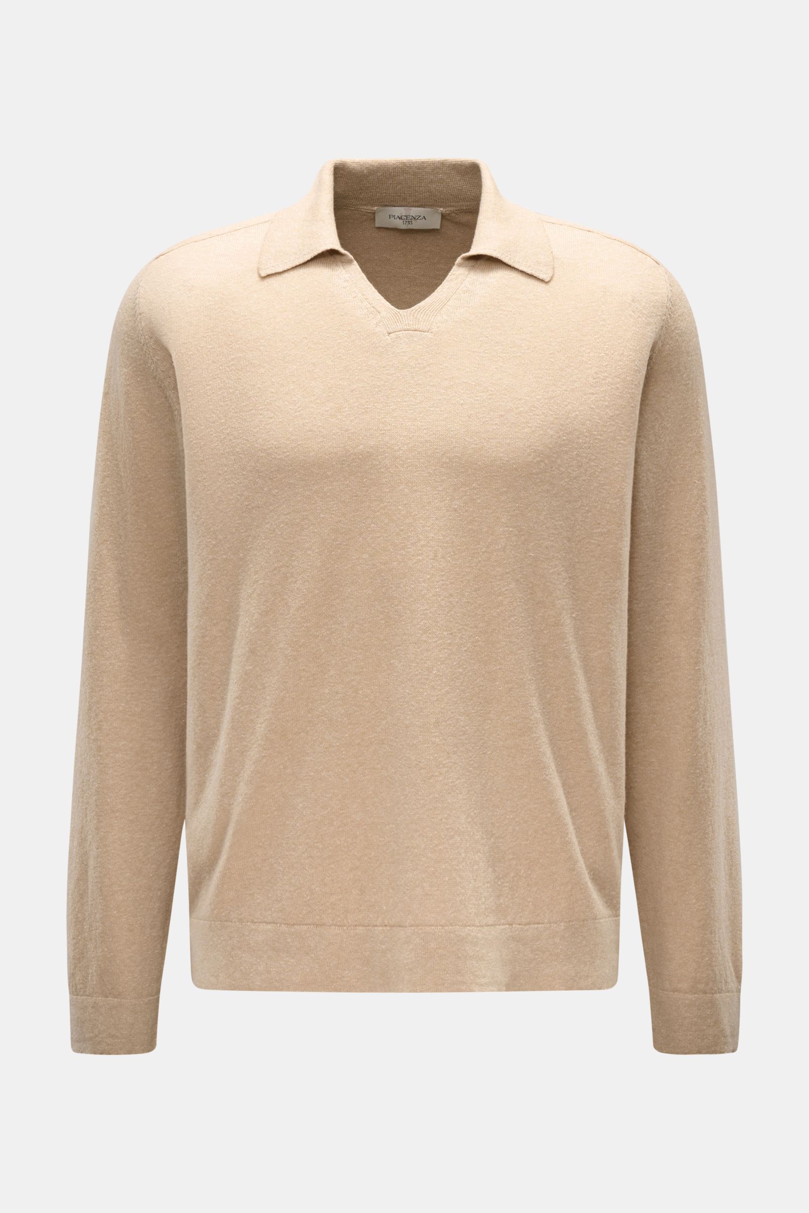 Piacenza 1733 Strickpolo sand meliert, frontal fotografiert, Oversized Fit aus weichem Cashmere-Leinen-Mix mit klassischem Polokragen.