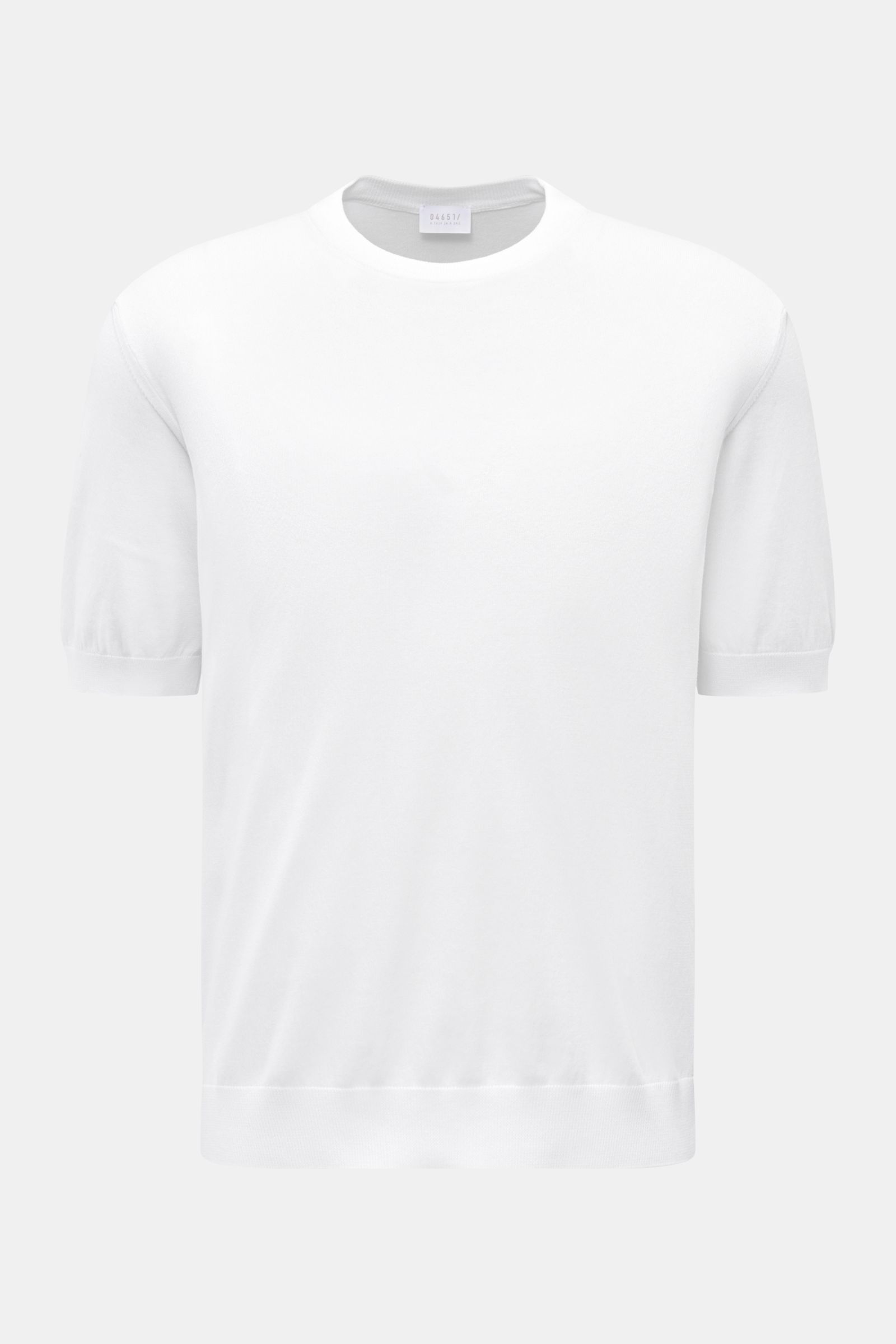 Front view of the 04651/ A trip in a bag Short sleeve jumper 'Pima Cotton' white, made of pure Pima cotton with a soft feel, very fine knit, slim fit, crew neck, and flexible ribbed bands, featuring an airy knit ideal for warm weather.