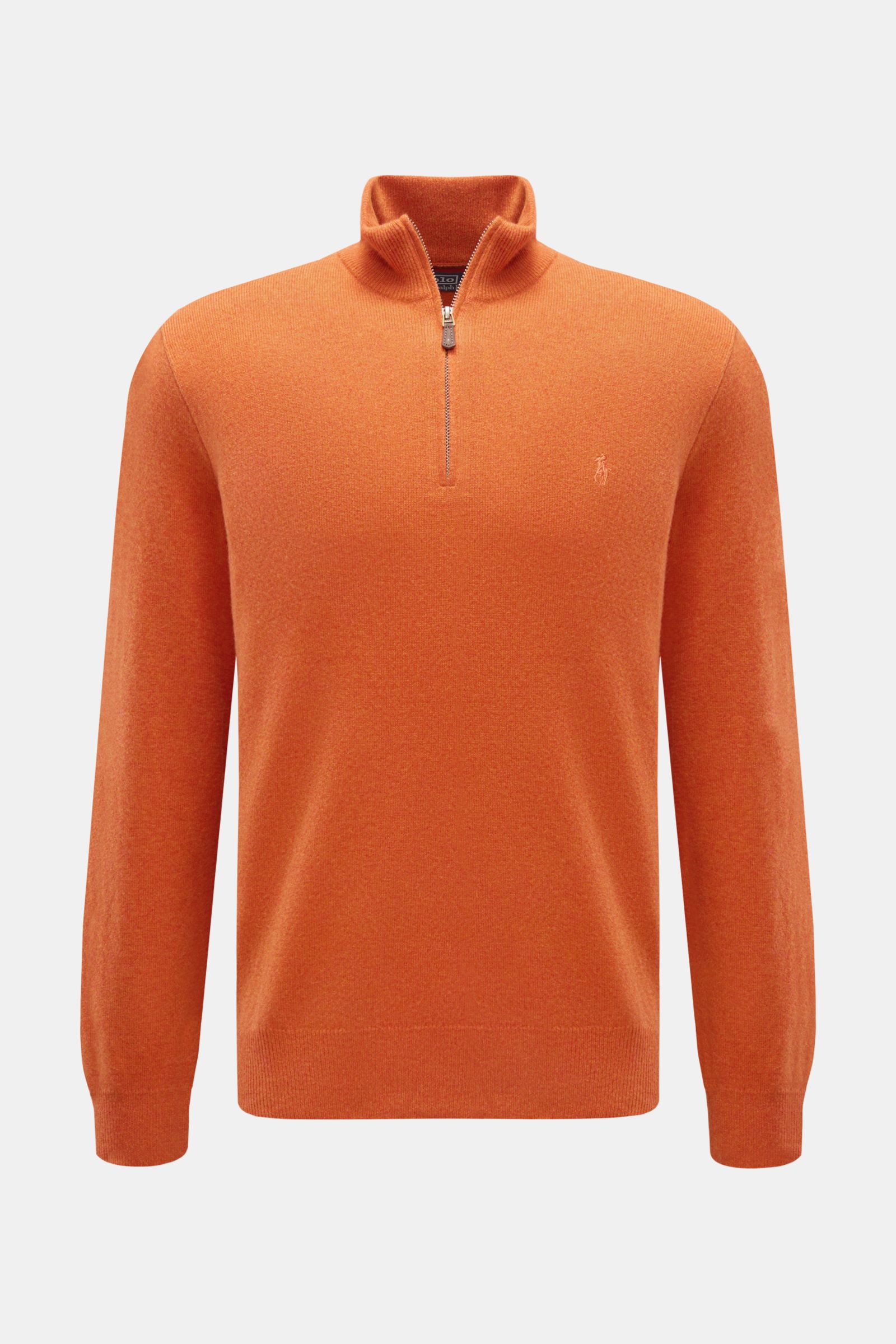 Polo Ralph Lauren Troyer orange, frontal fotografiert, Slim Fit, reine Wolle, weicher Griff, feines Strickbild, Rollkragen mit Reißverschluss, tonales Logo, elastische Rippbündchen.