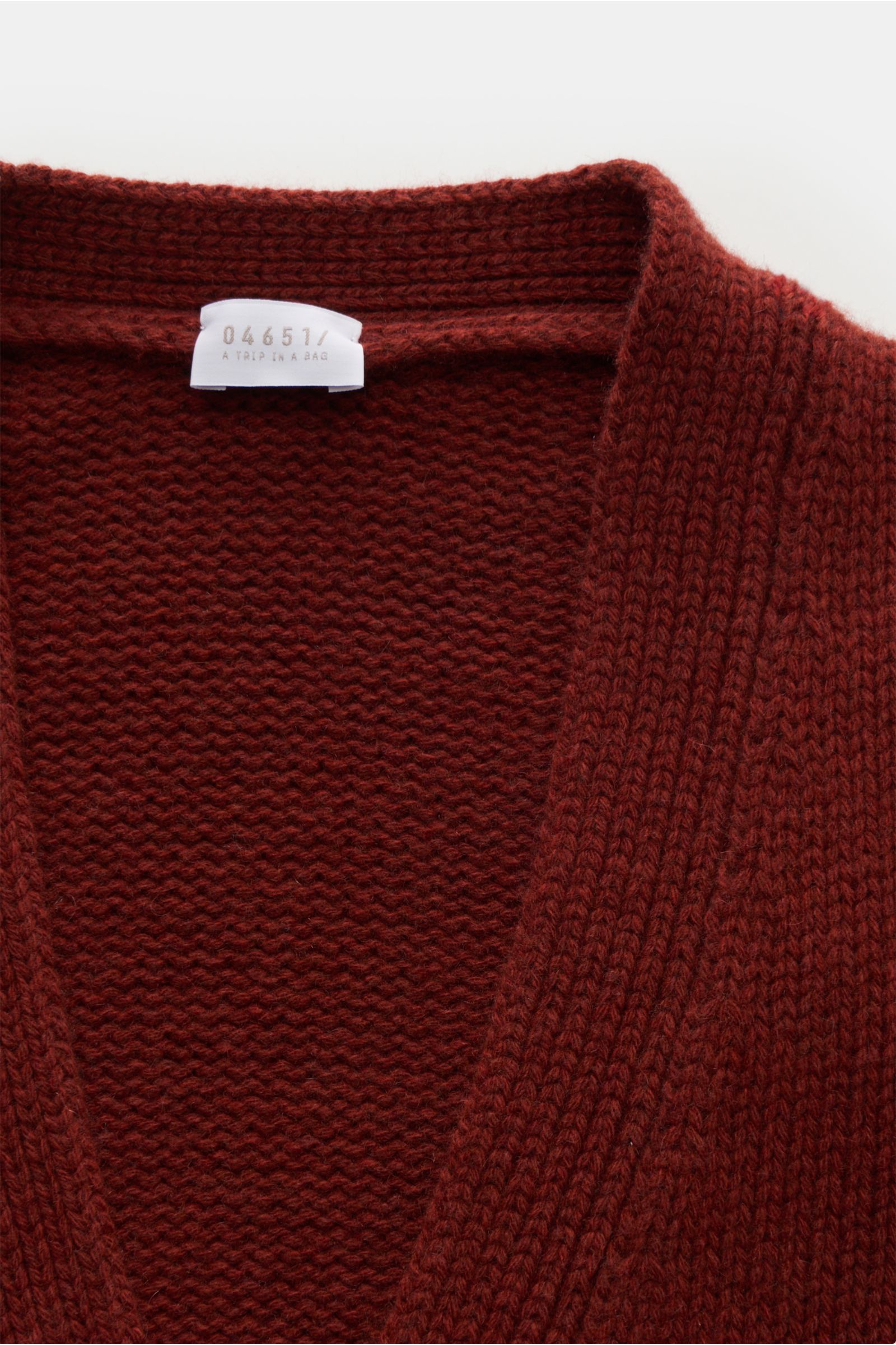 04651/ A trip in a bag Cashmere Cardigan rostbraun