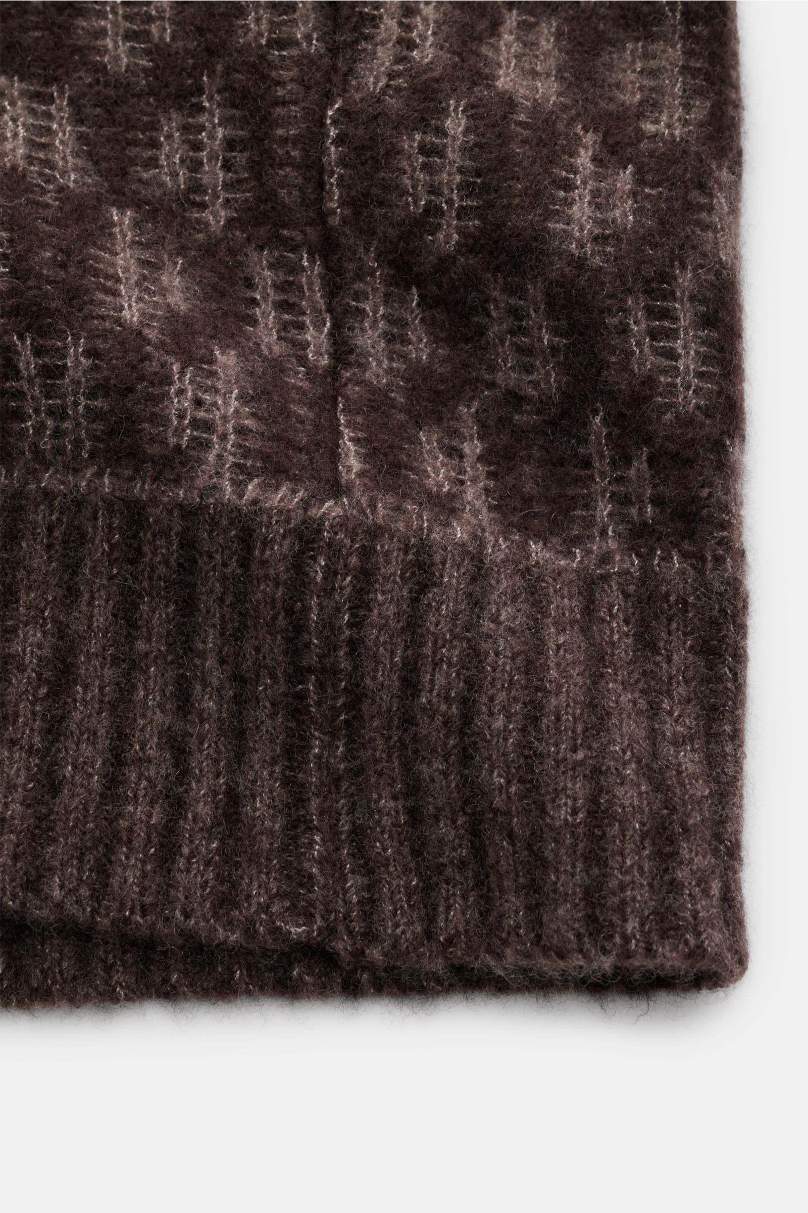 Nahaufnahme des Saum- und Wabenmusterbereichs eines graubraun/dunkelbraun gemusterten Piacenza 1733 Cardigans aus Cashmere, Seide und Microfaser mit Slim Fit.