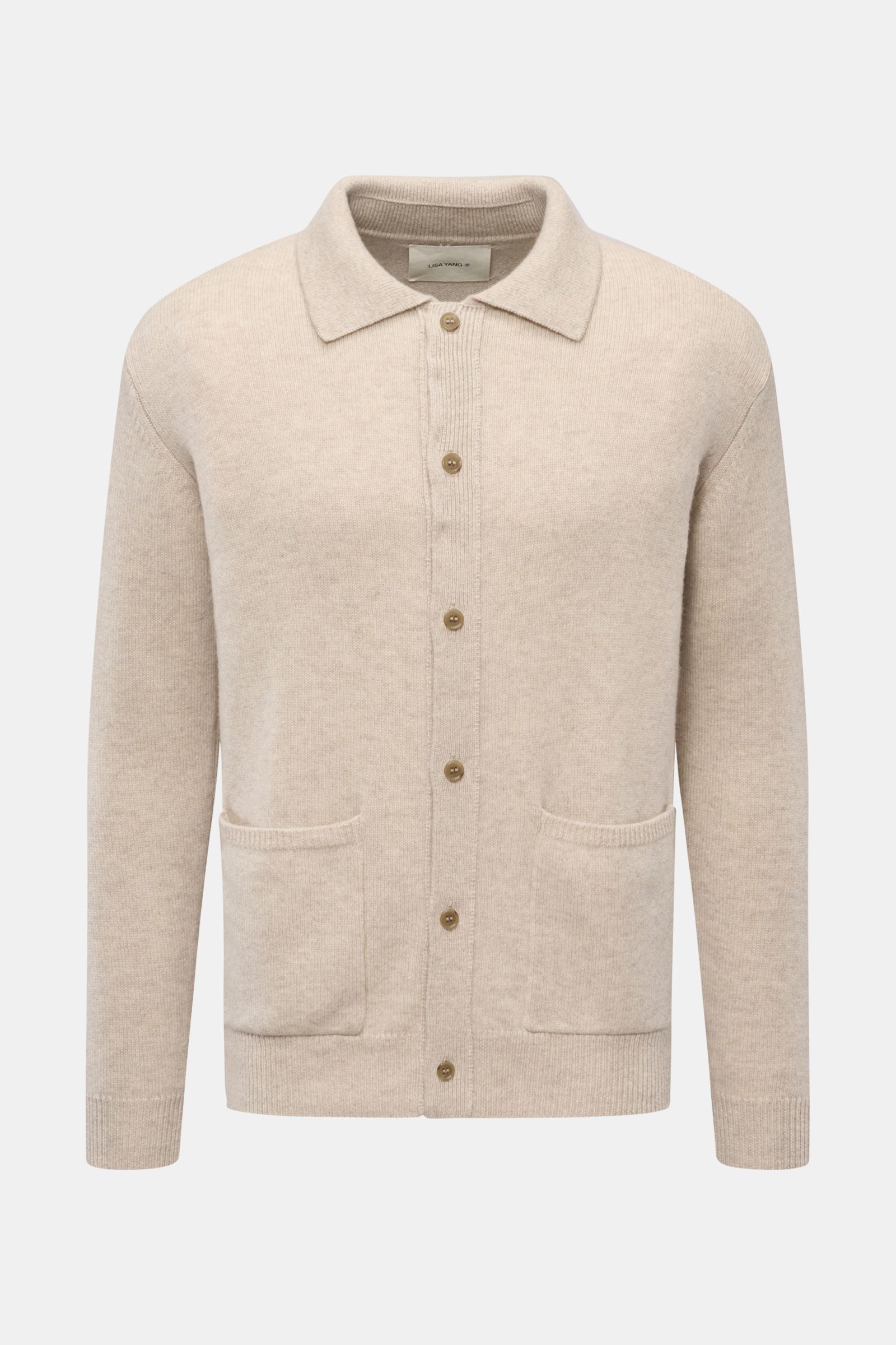 Lisa Yang Cashmere Cardigan 'Maximilian' sand meliert, Frontansicht, Slim Fit, reiner Cashmere, weicher Griff, Sechs-Knopf-Leiste, Hüfttaschen, Rippbündchen.