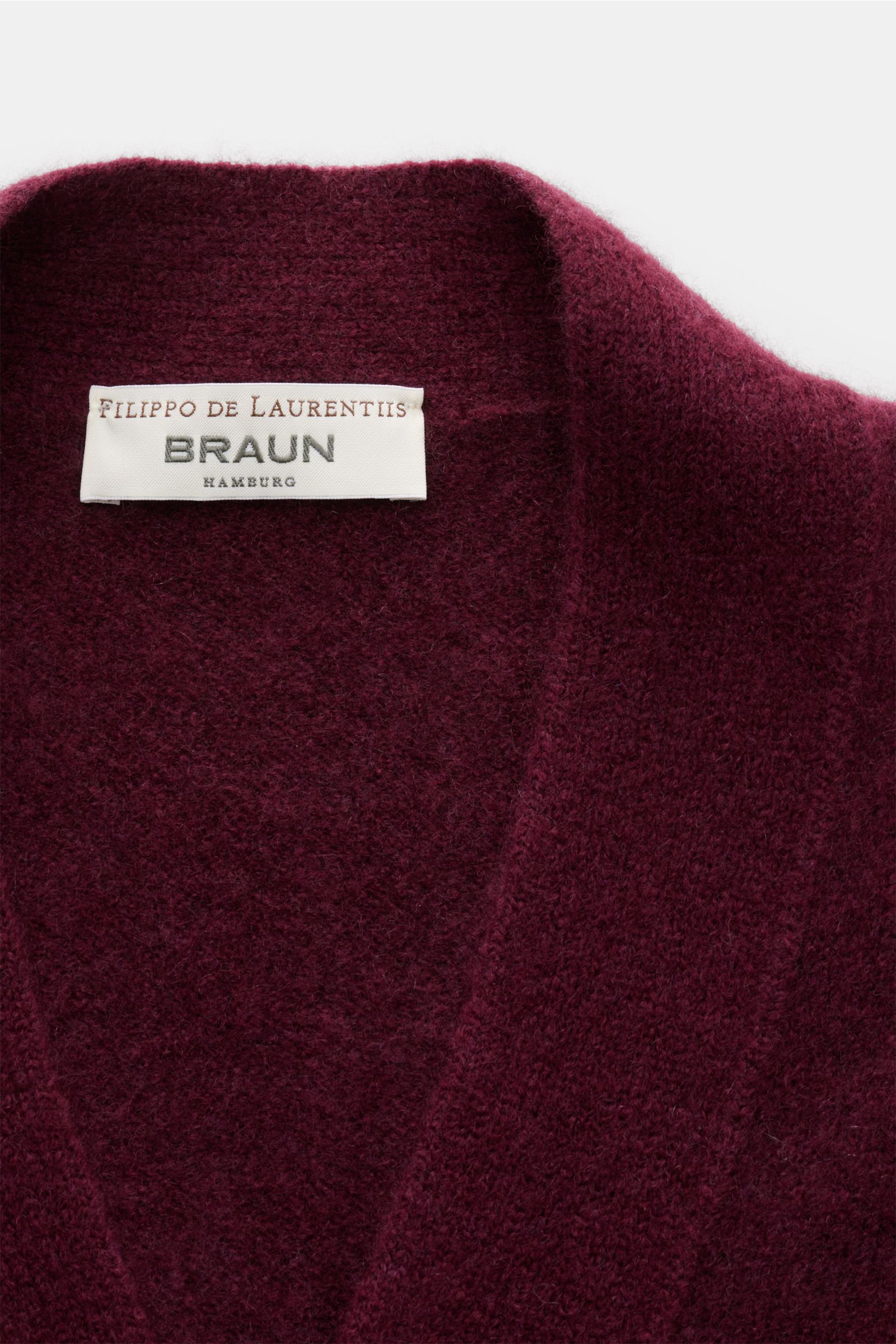 Filippo de Laurentiis Cardigan violett aus weicher Cashmere-Seide-Microfaser-Mischung, Regular Fit, Fünf-Knopf-Leiste, Detailaufnahme Kragen innen.