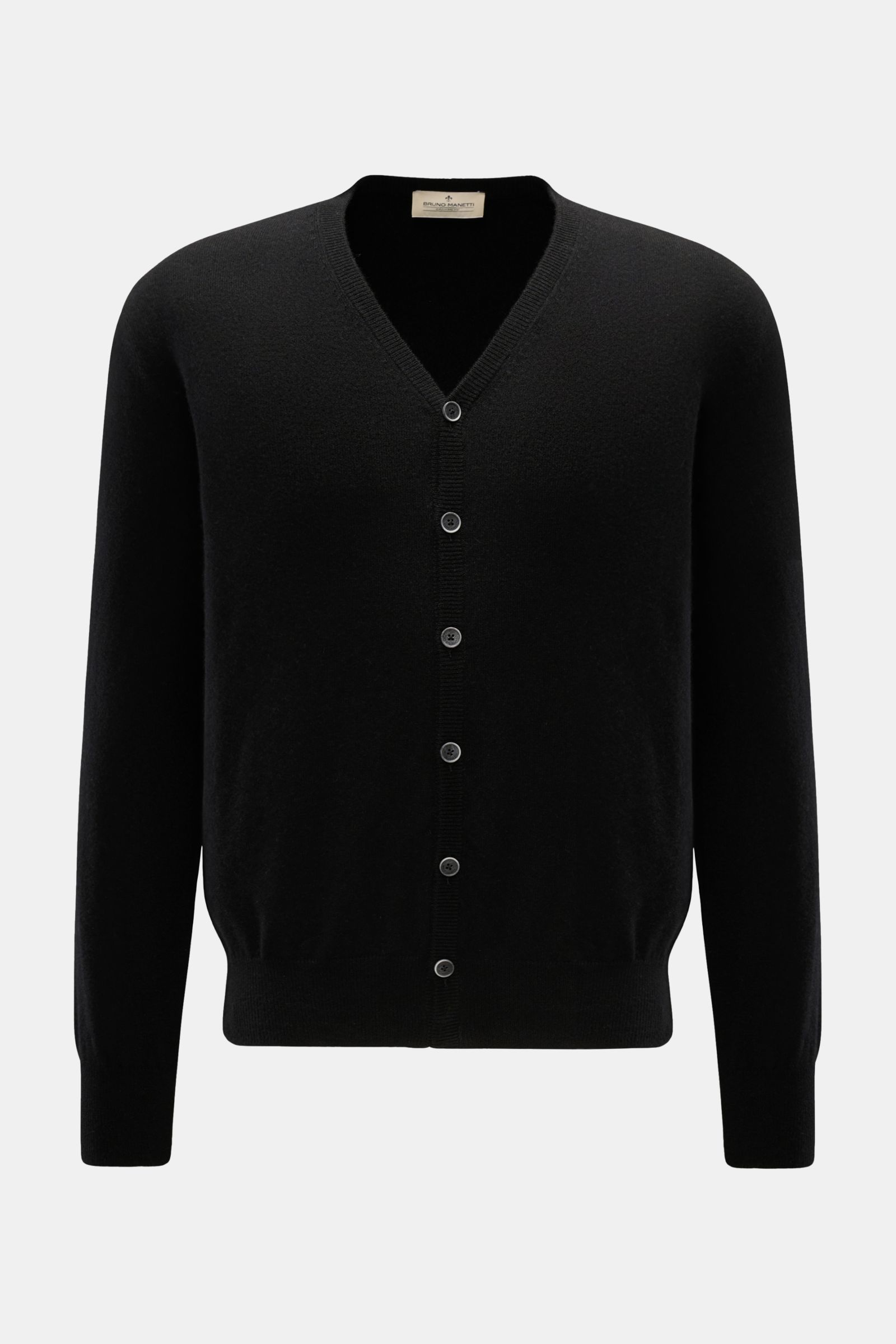 Bruno Manetti Cashmere Cardigan schwarz, frontal fotografiert, mit V-Neck, sechs-Knopf-Leiste, Rippbündchen, Regular Fit, feinem Strickbild, weichem Griff, reiner Cashmere.