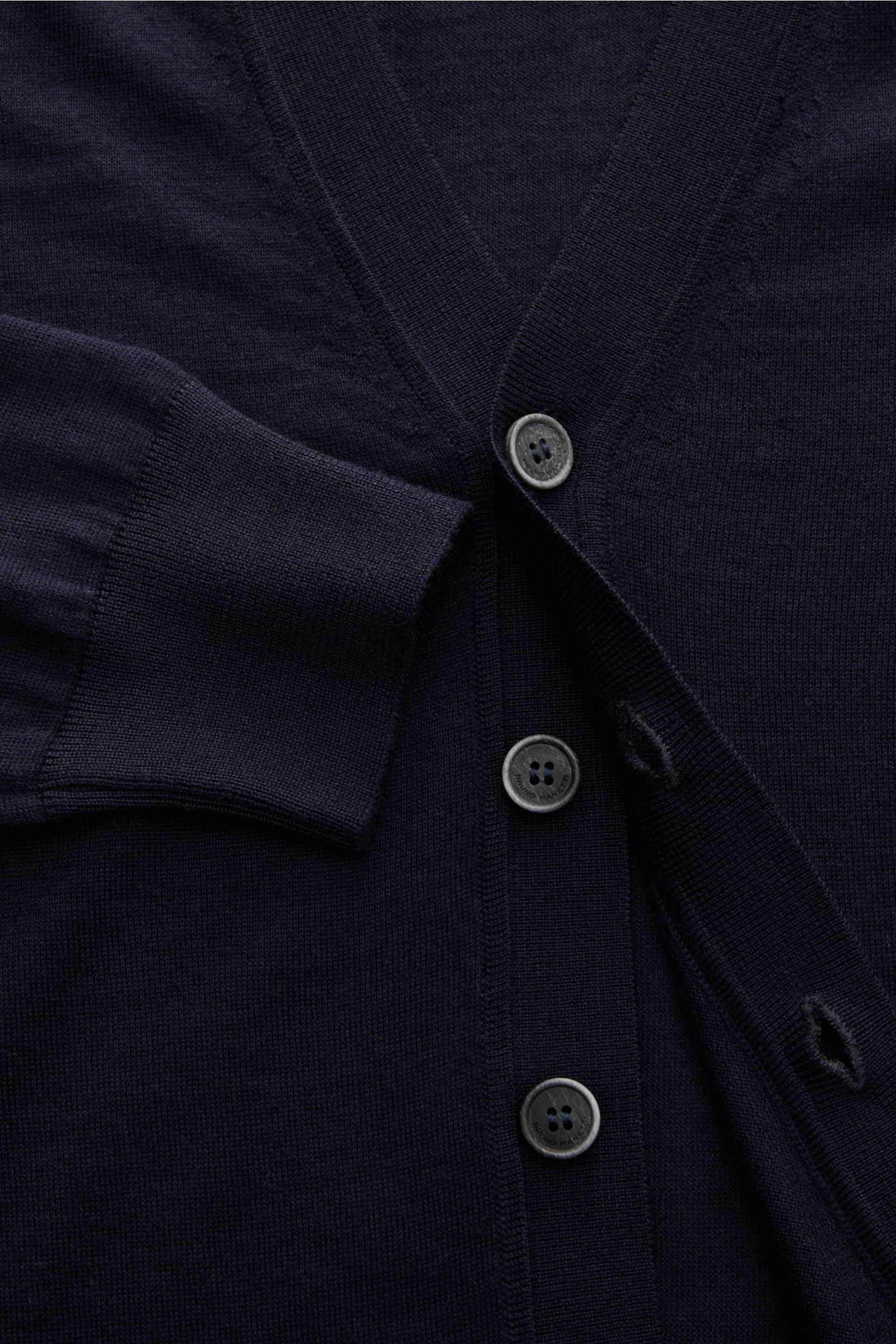 Bruno Manetti Cashmere-silk cardigan navy shown close-up from above, fine knit with V-neck, six-button placket, ribbed cuffs, and soft texture.