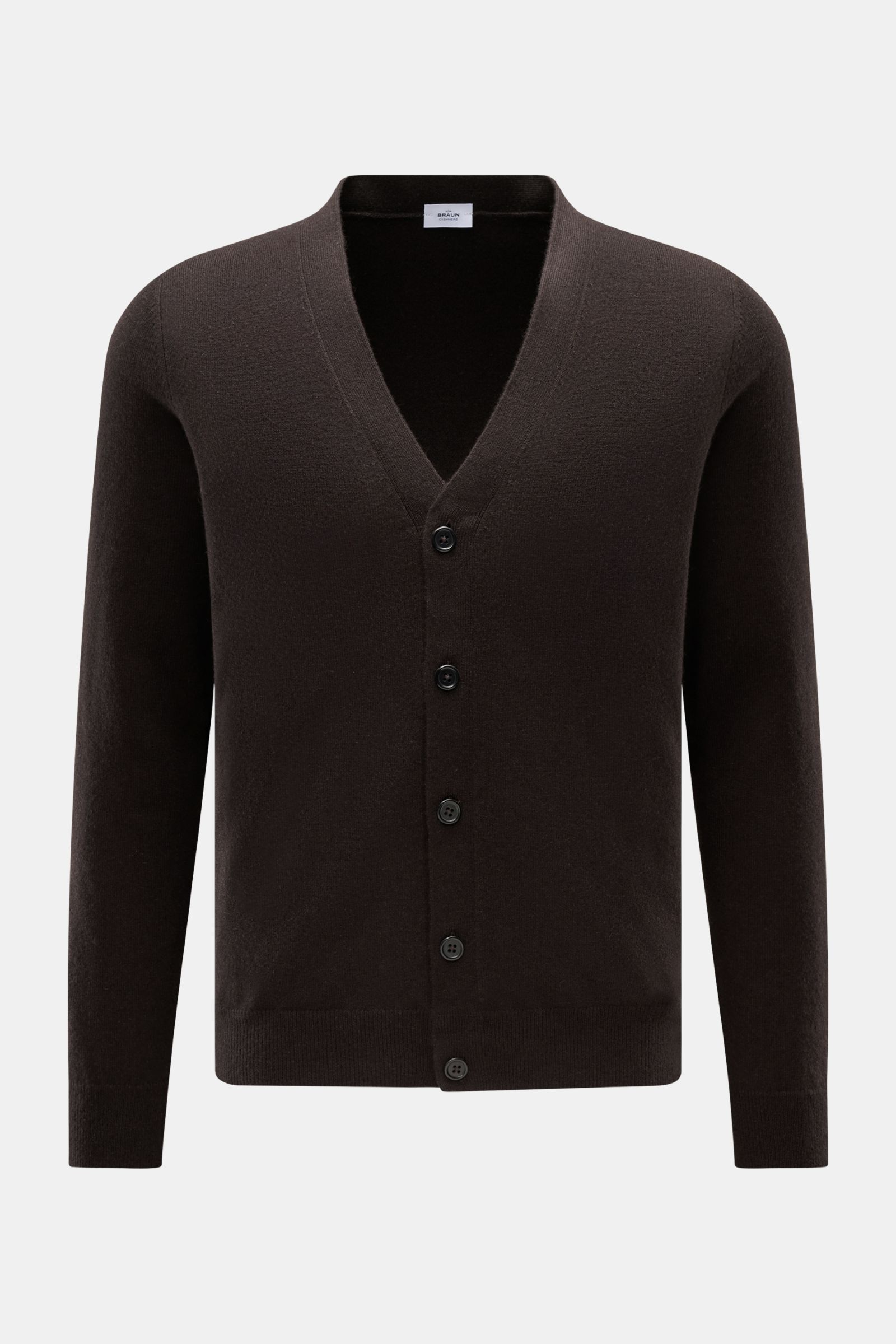Von vorne fotografierter von Braun Cashmere Cardigan dunkelbraun, Slim Fit, aus weichem mongolischem Cashmere mit feinem Strickbild, Fünf-Knopf-Leiste und elastischen Rippbündchen. Basic für die Übergangszeit und Office-Garderobe.