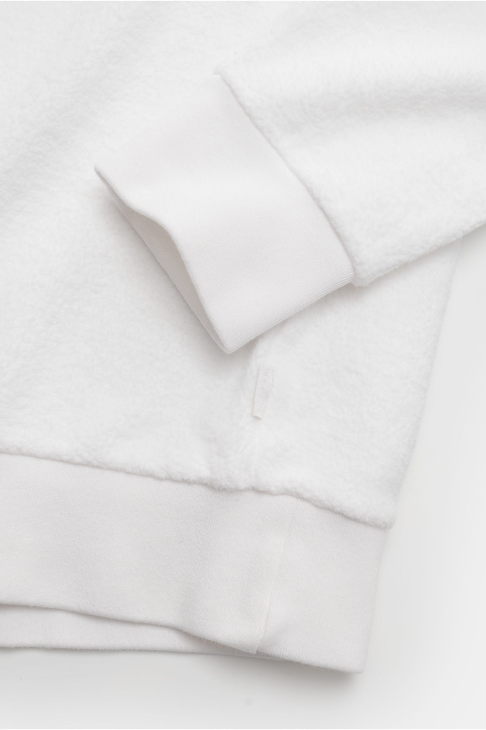 04651/ A trip in a bag Fleece crew neck sweatshirt 'Ata Oyster' white