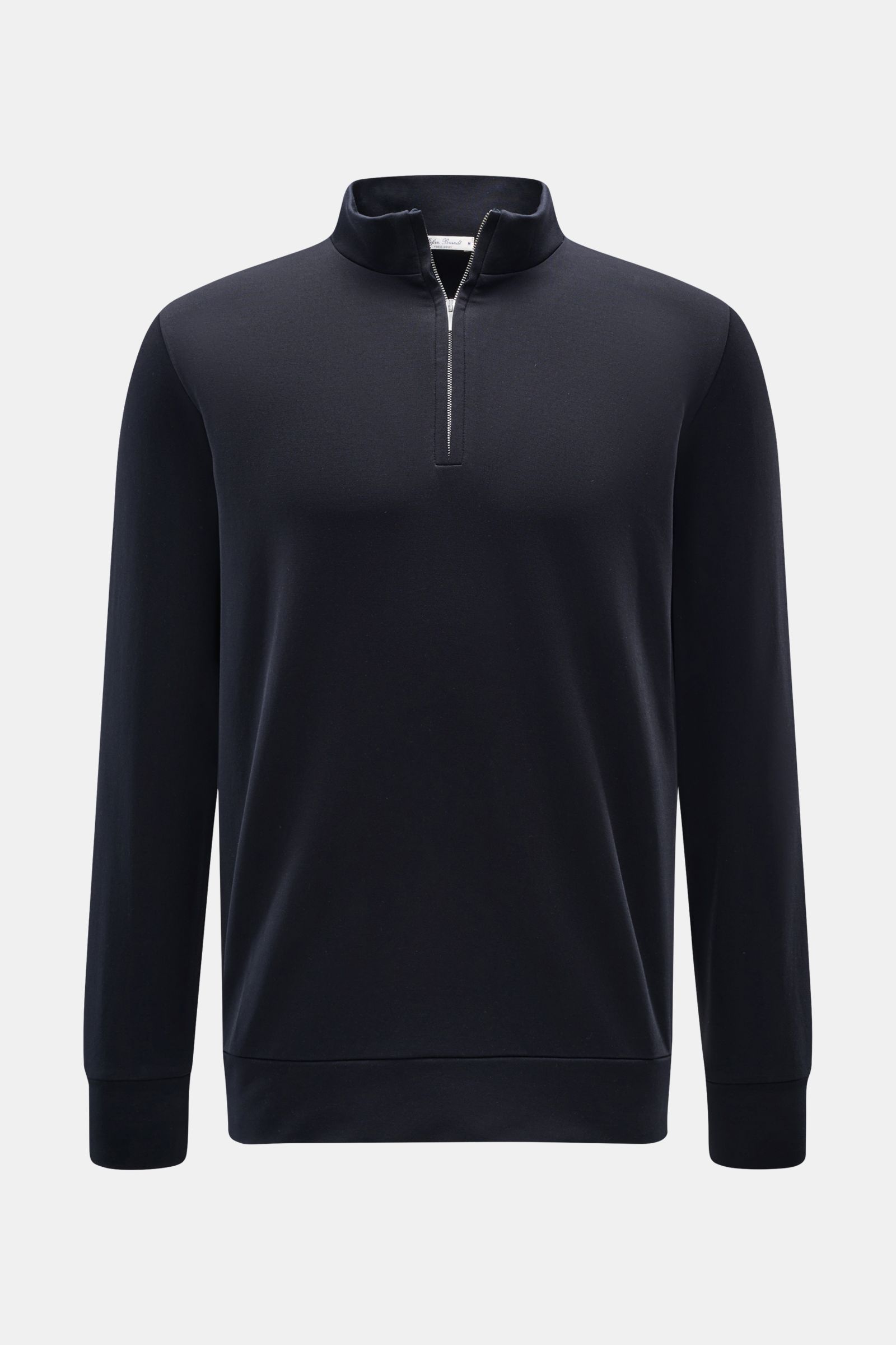 Front view of Stefan Brandt Sweat-Troyer 'Joar' navy, made of pure Pima cotton with a soft, smooth feel, regular fit, high collar with zipper, and comfortable cuffs. Luxus, den man spürt: Selbst ein Basic wie der Sweat-Troyer 'Joar' wird bei 