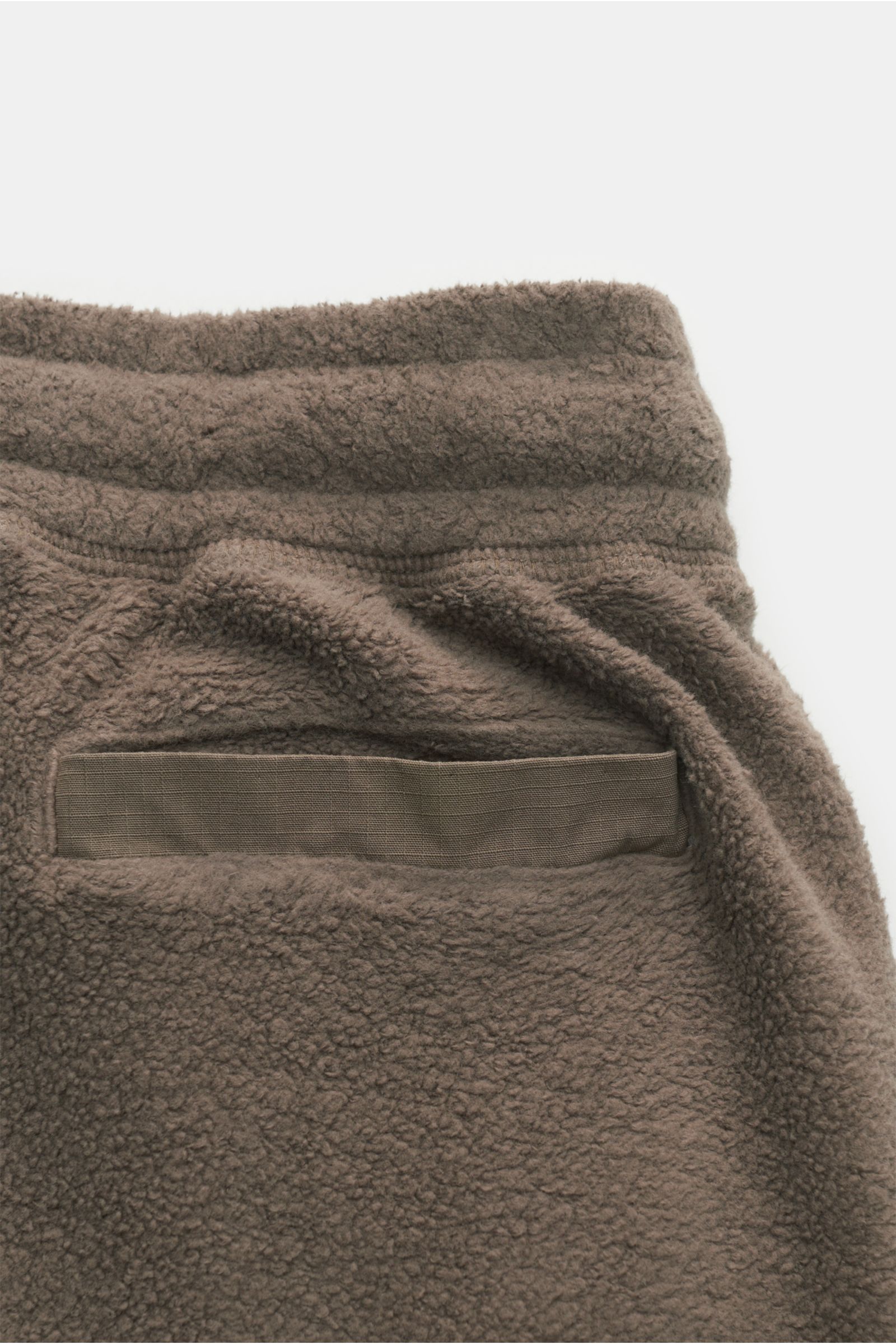 04651/ A trip in a bag Fleece-Cargo-Sweathose 'Oyster' graubraun