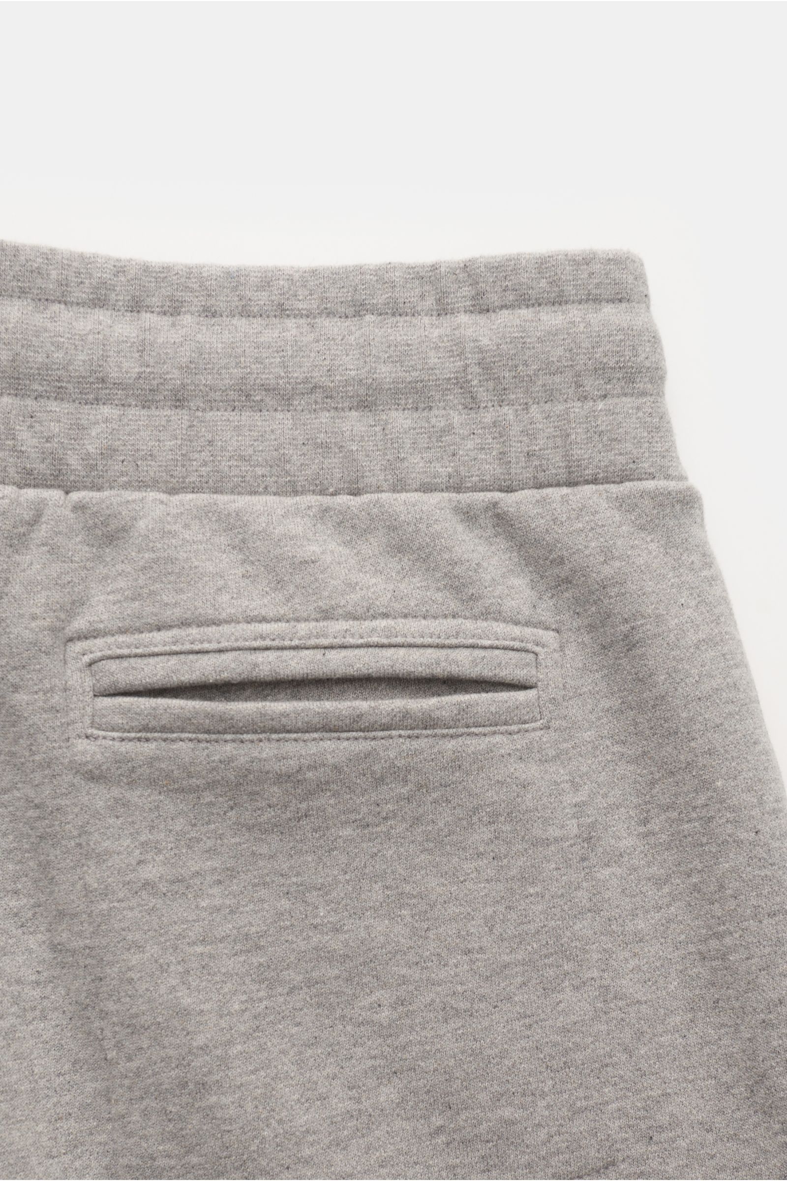 04651/ A trip in a bag Sweatpants grau meliert