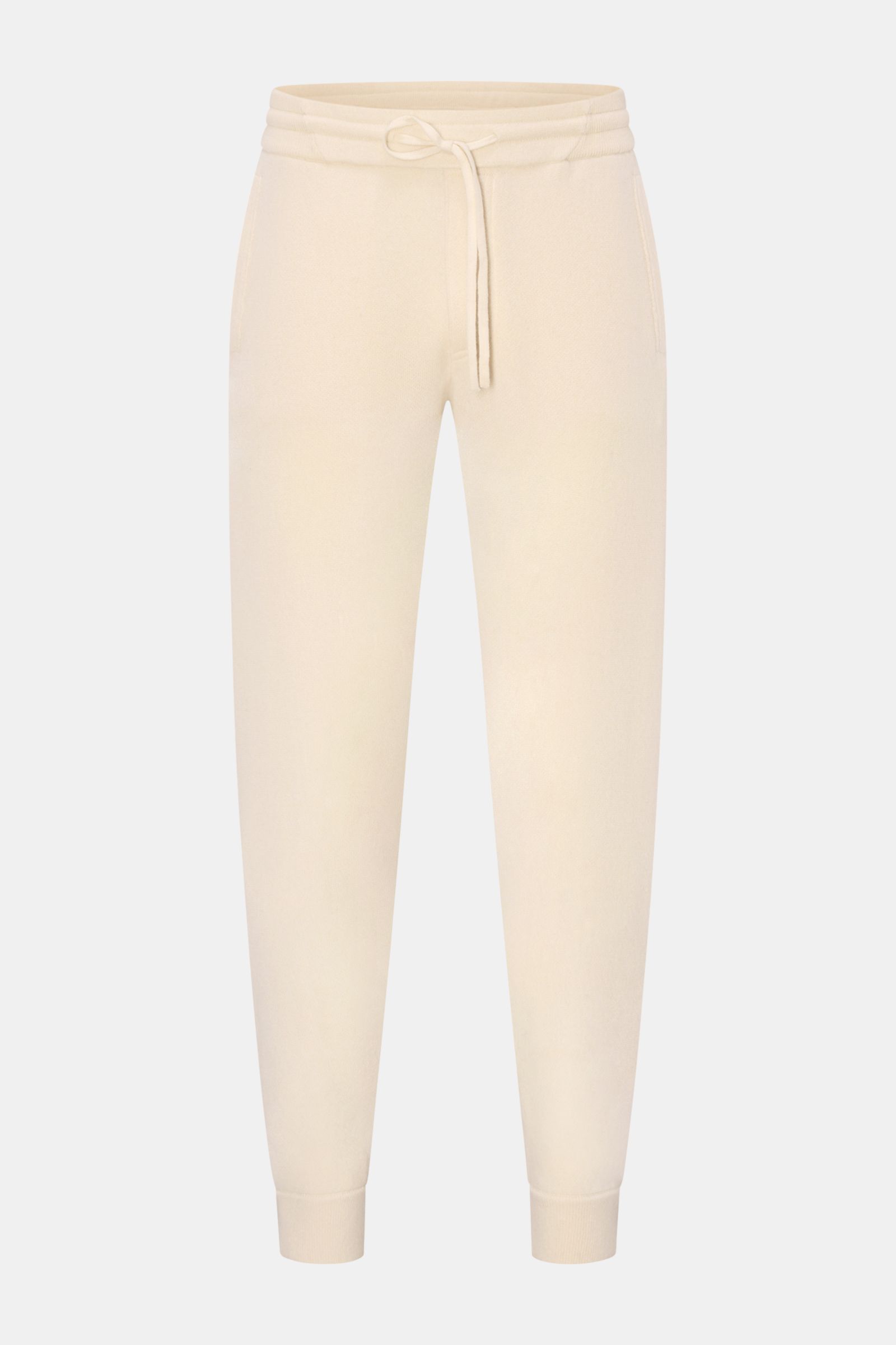 von Braun Cashmere Jogpants creme, Frontansicht, weiche, warme Jogpants aus reinem mongolischem Cashmere mit hohem Bund, Tunnelzug, schmal zulaufend, Hüft- und Gesäßtaschen.