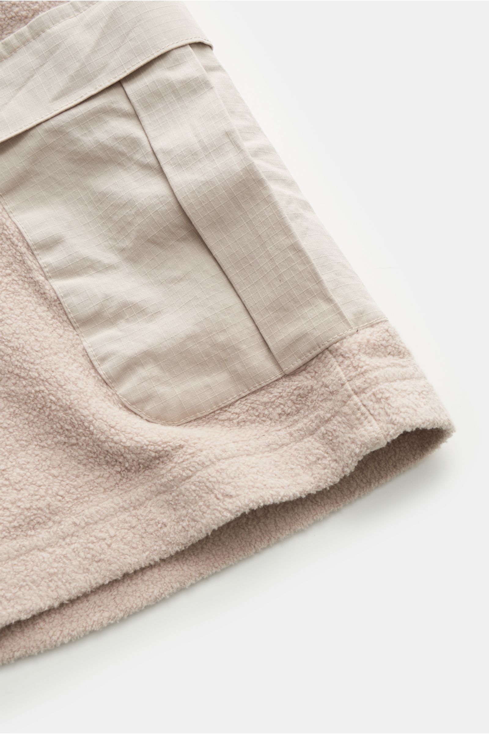 04651/ A trip in a bag Fleece cargo shorts 'Oyster' beige