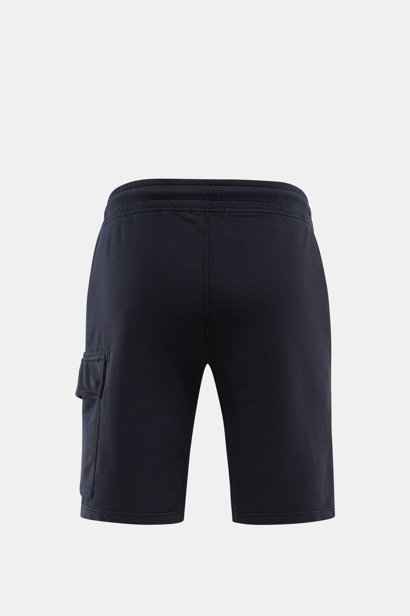 Rückansicht der C.P. Company Cargo-Sweatshorts dark navy aus weichem Sommer-Sweat, Slim Fit mit elastischem Bund, Seitentaschen und Cargo-Tasche.