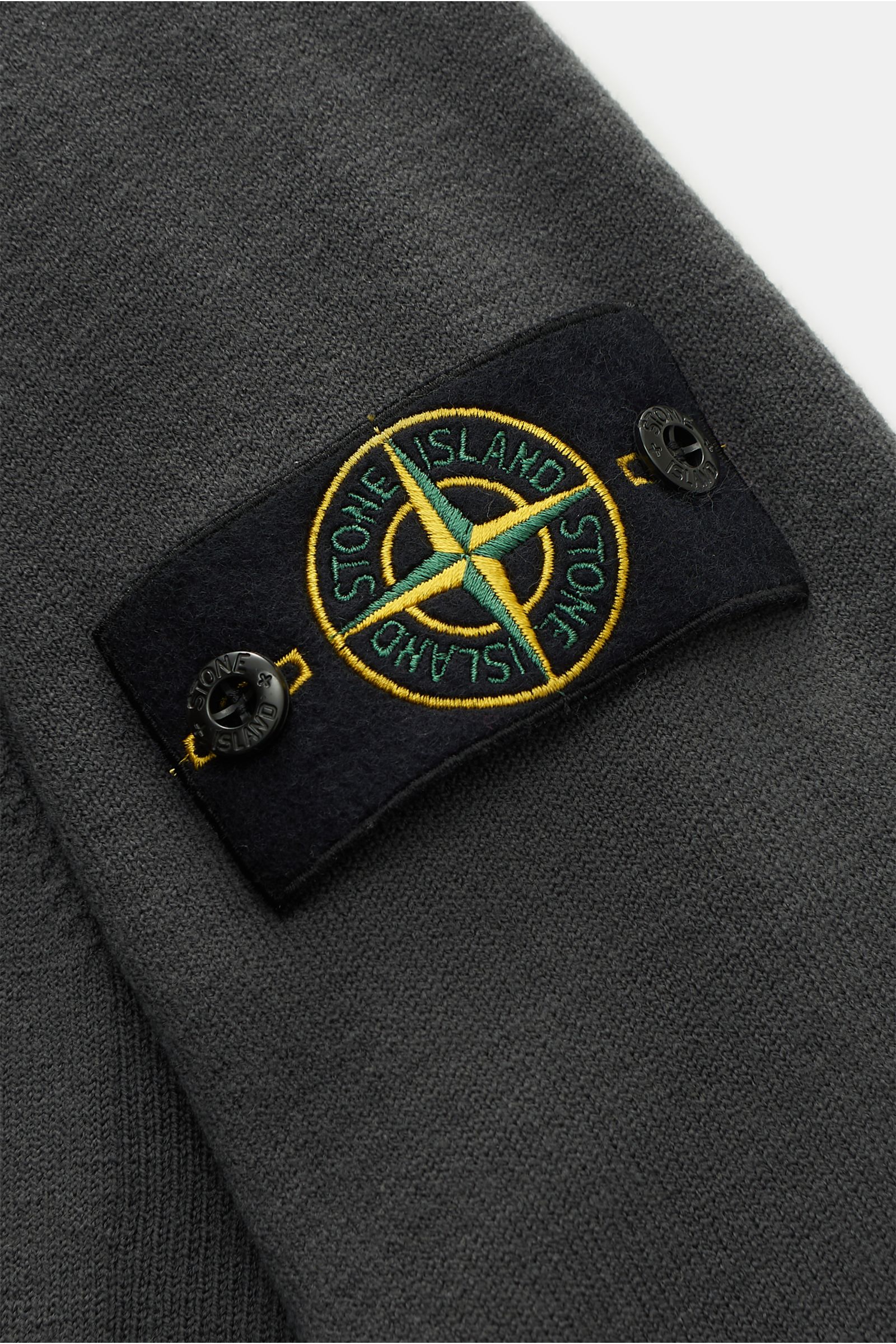 Stone island jumper badge online