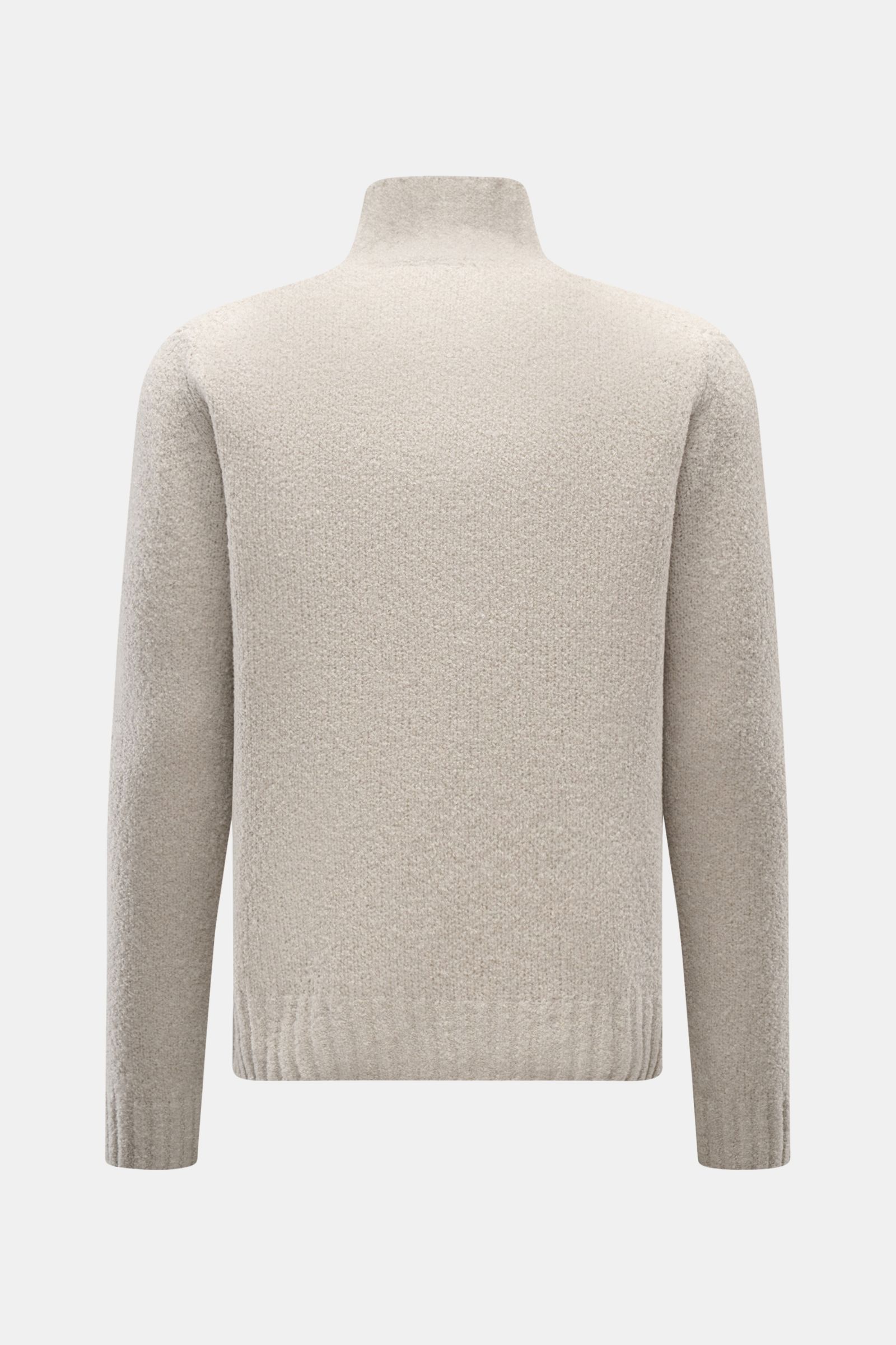 Rückansicht des 04651/ A trip in a bag Troyer 'Grainy' sand in Regular Fit, Boucléstrick, Mix aus Wolle und Microfaser, weicher Griff, mittelfeines Strickbild, hoher Rippstrickkragen mit Zipper, breite Rippbündchen.