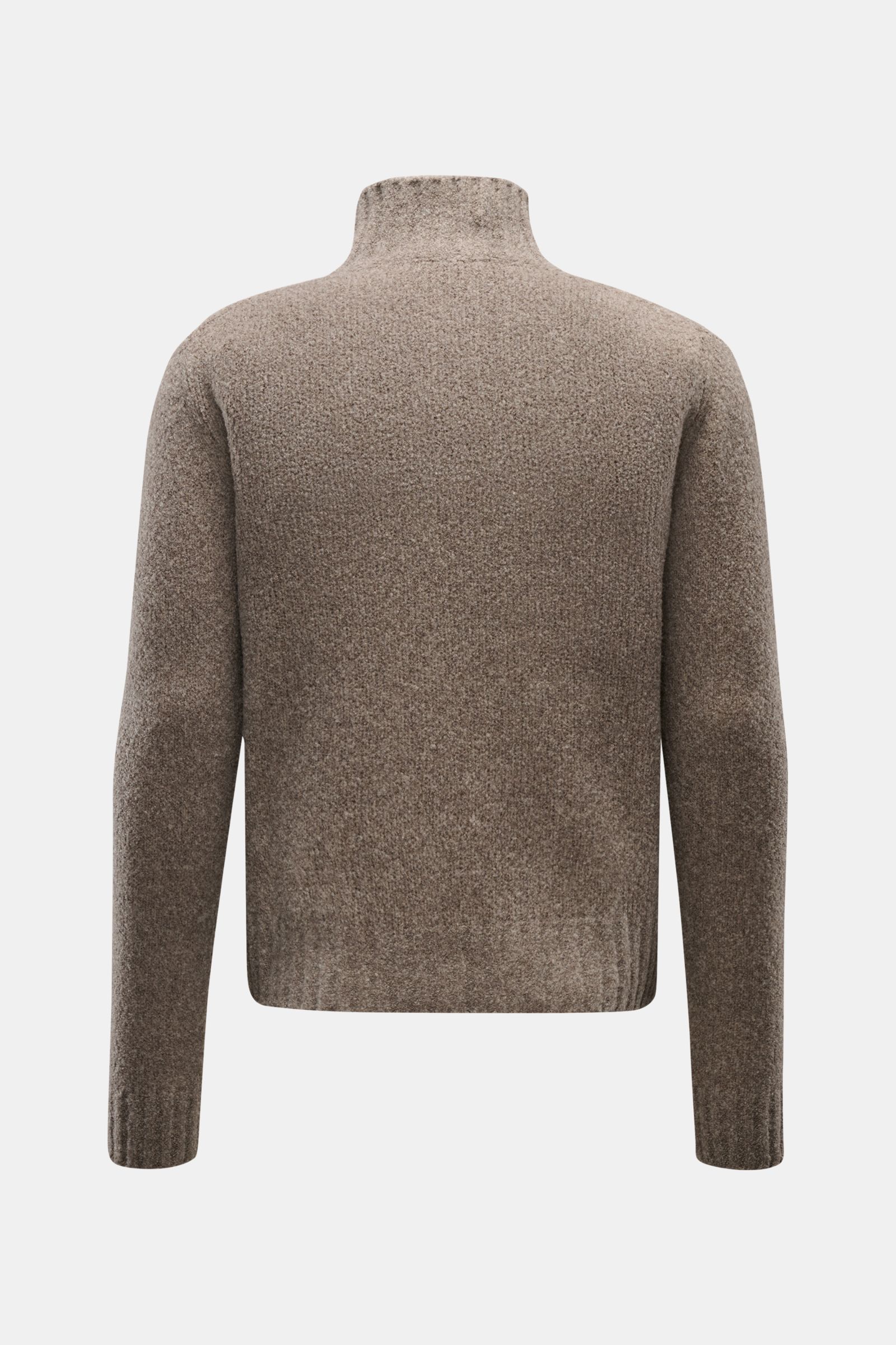 Rückansicht des 04651/ A trip in a bag Troyer 'Grainy' taupe mit Regular Fit, weichem Griff, Boucléstrick, mittelfeinem Strickbild, hohem Rippstrickkragen mit Zipper und breiten Rippbündchen, Mix aus Wolle und Microfaser.