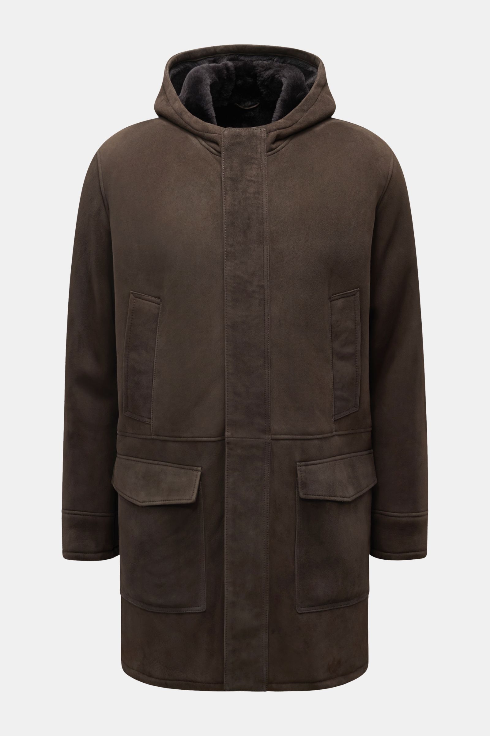 Arma Lammfellmantel 'Mias' dunkelbraun, frontale Aufnahme, samtiges Lammvelours, Kapuze, zwei Handwärmetaschen, schwere Qualität, Regular Fit.